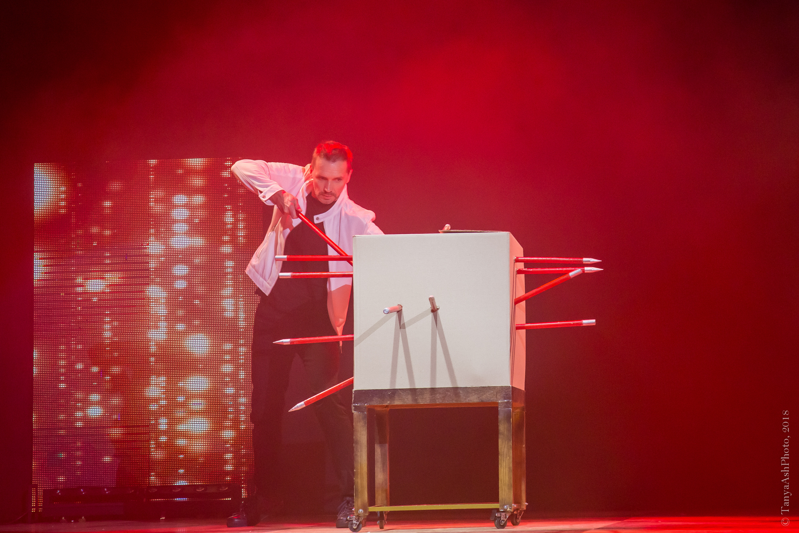 Магическое шоу "Иллюзии обмана". Фотограф Сонкина Татьяна