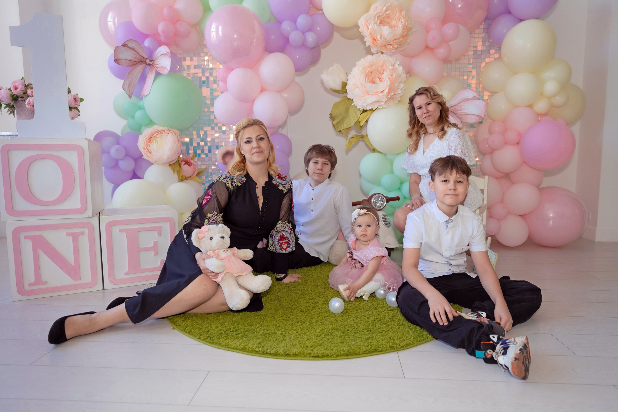 Алисия 1 годик. Свадебный семейный фотограф Костырина Светлана