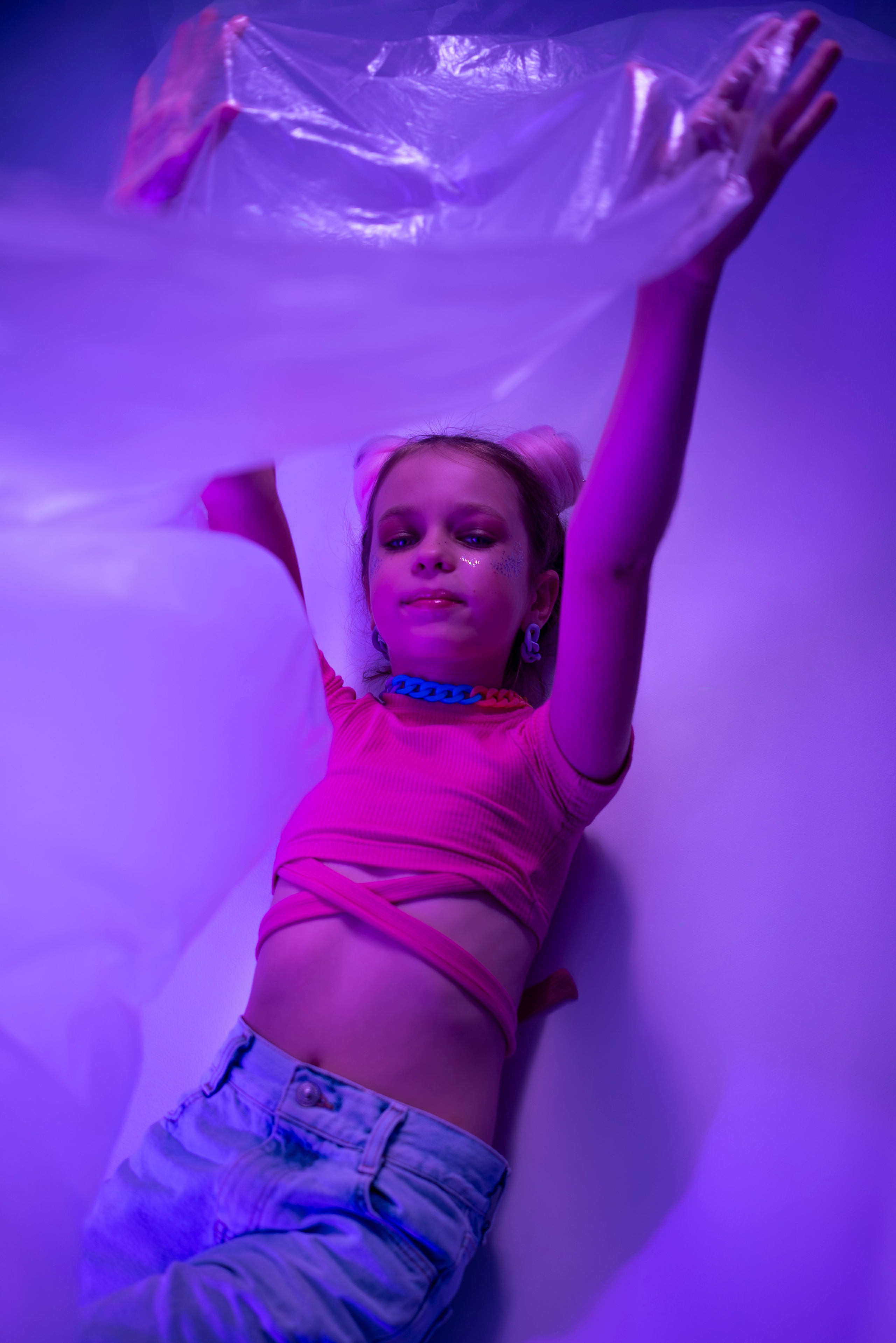 Детская неоновая фотосессия в сочи