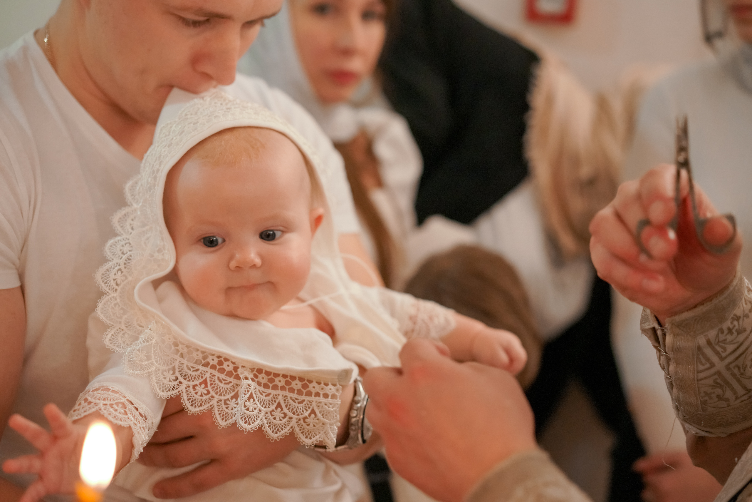 Таинство крещения. Фотограф новорожденных, детский и семейный фотограф Алла Шостак