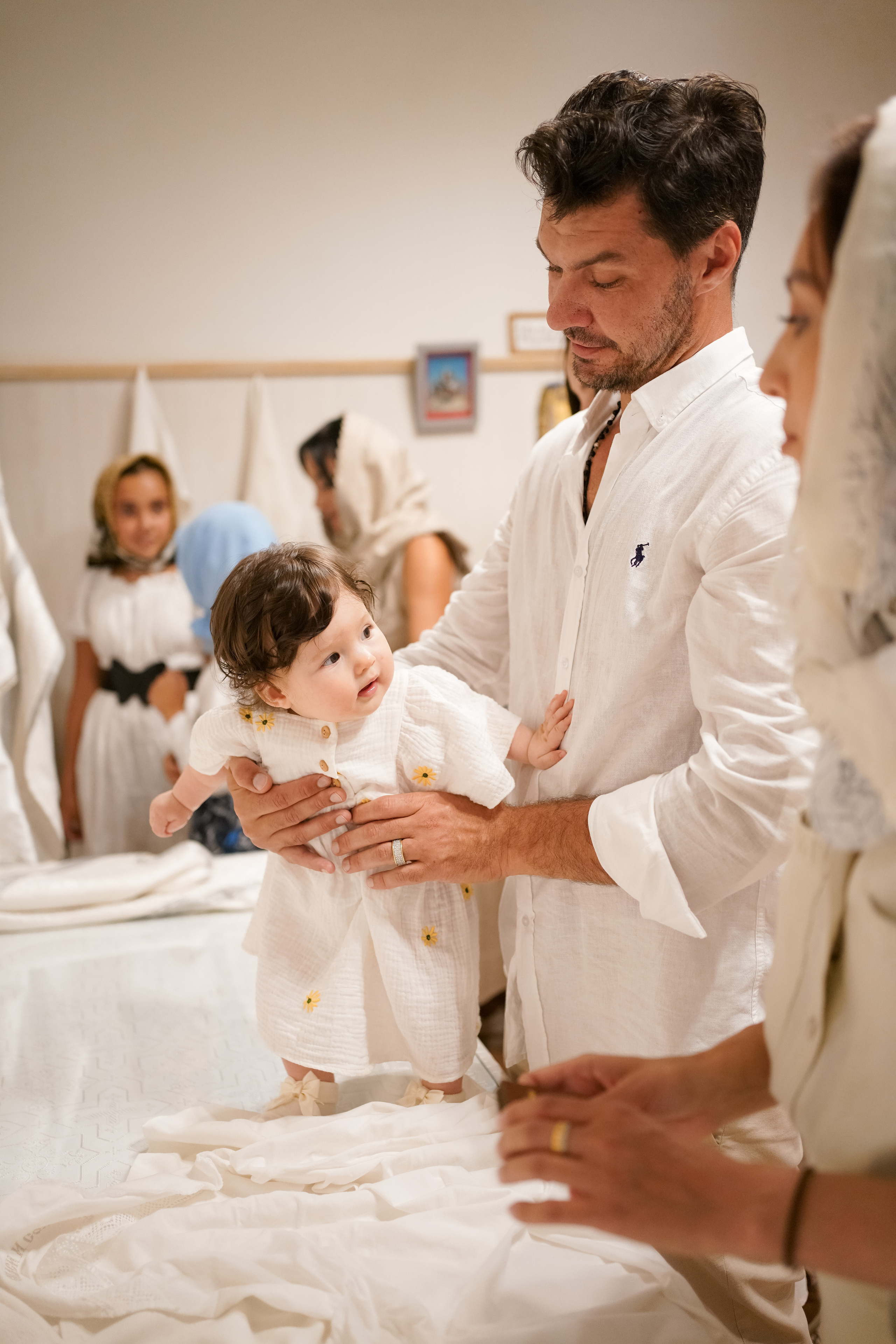 Таинство крещения. Фотограф новорожденных, детский и семейный фотограф Алла Шостак