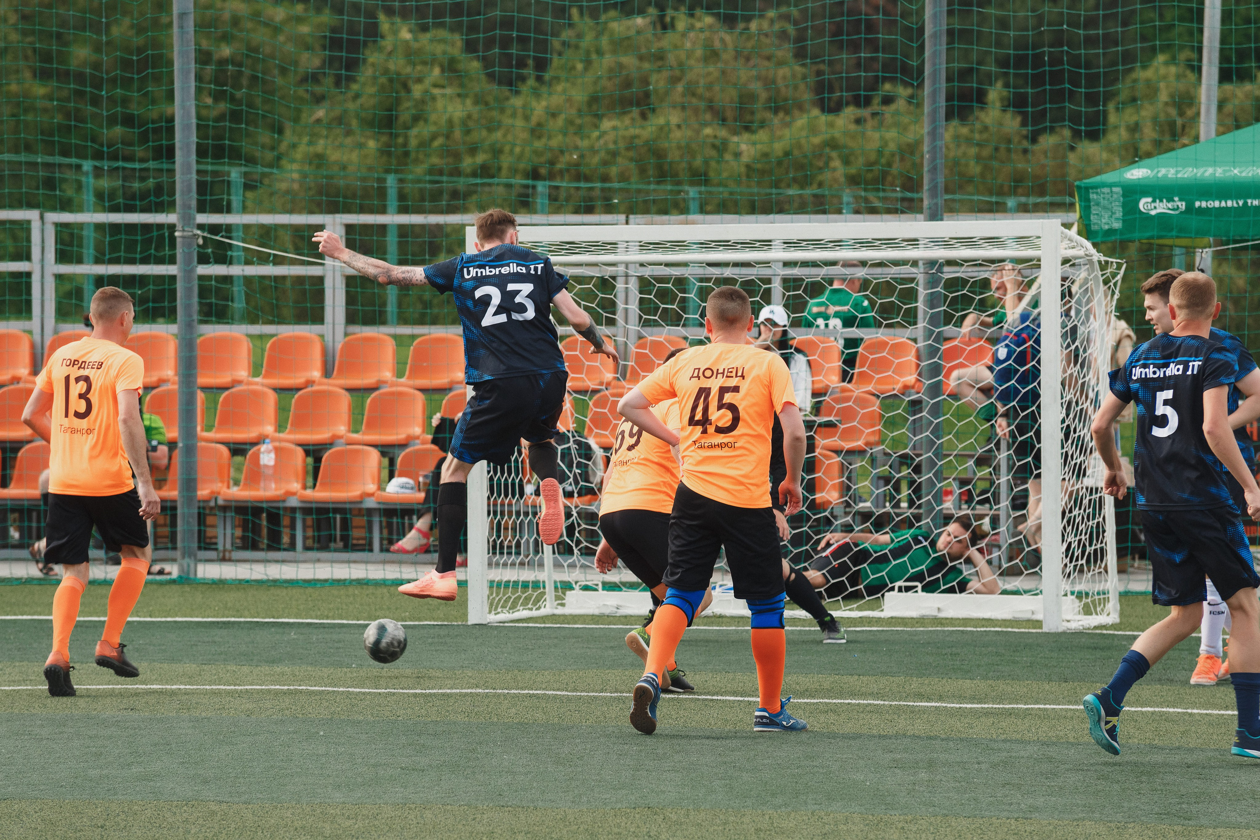 Под знаменем Амбрелла: Футбольный турнир в Приазовье Таганрога. Свадебный и семейный фотограф в Таганроге Бакарюк Антон