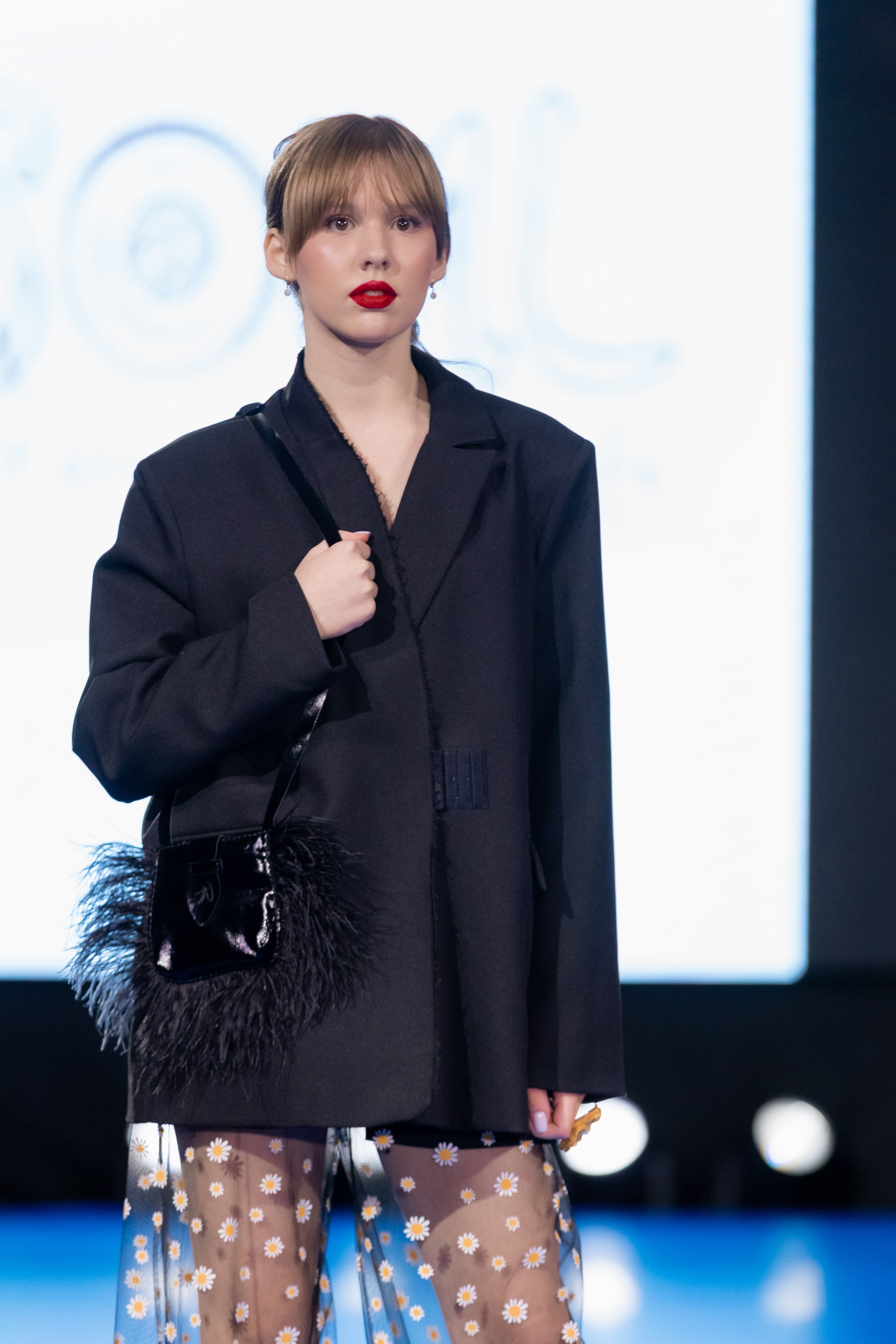 Подиум Volga Fashion Show 2025 в Ростове-на-Дону. Фотограф в Ростов-на-Дону Виктория Савчук