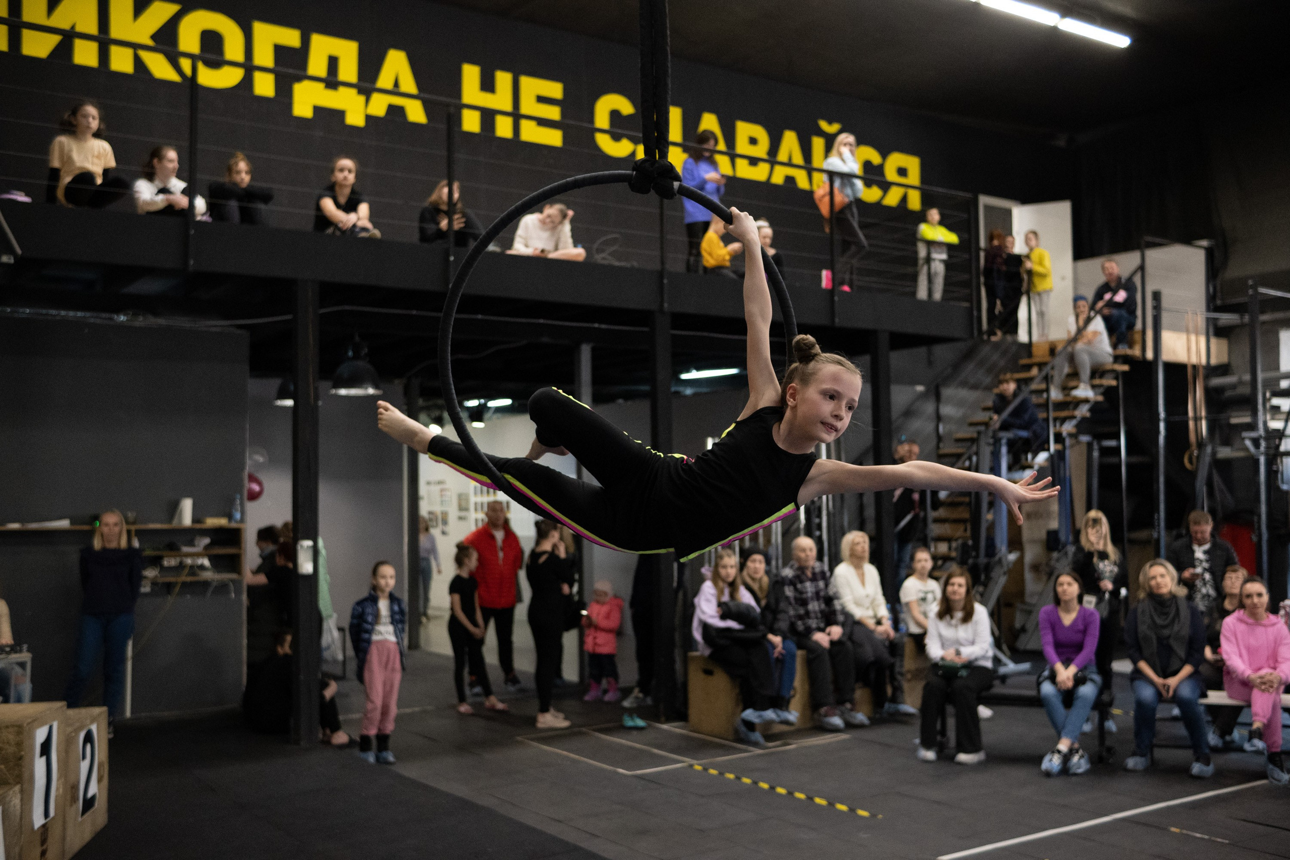 Внутриклубные соревнования по воздушной гимнастике 02.04.23