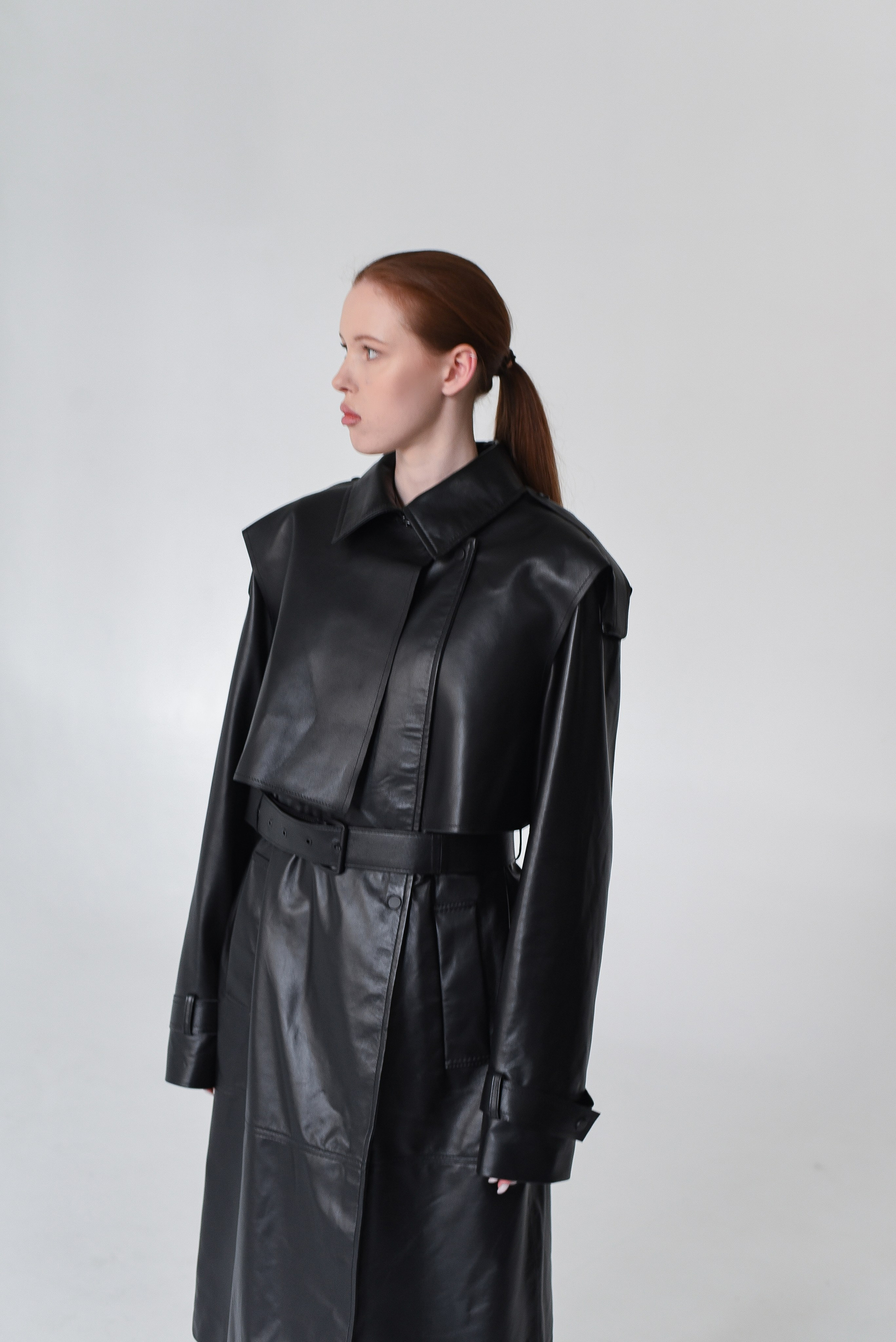 Пальто (фон). Контент фотограф в Москве Лихачева Ксения