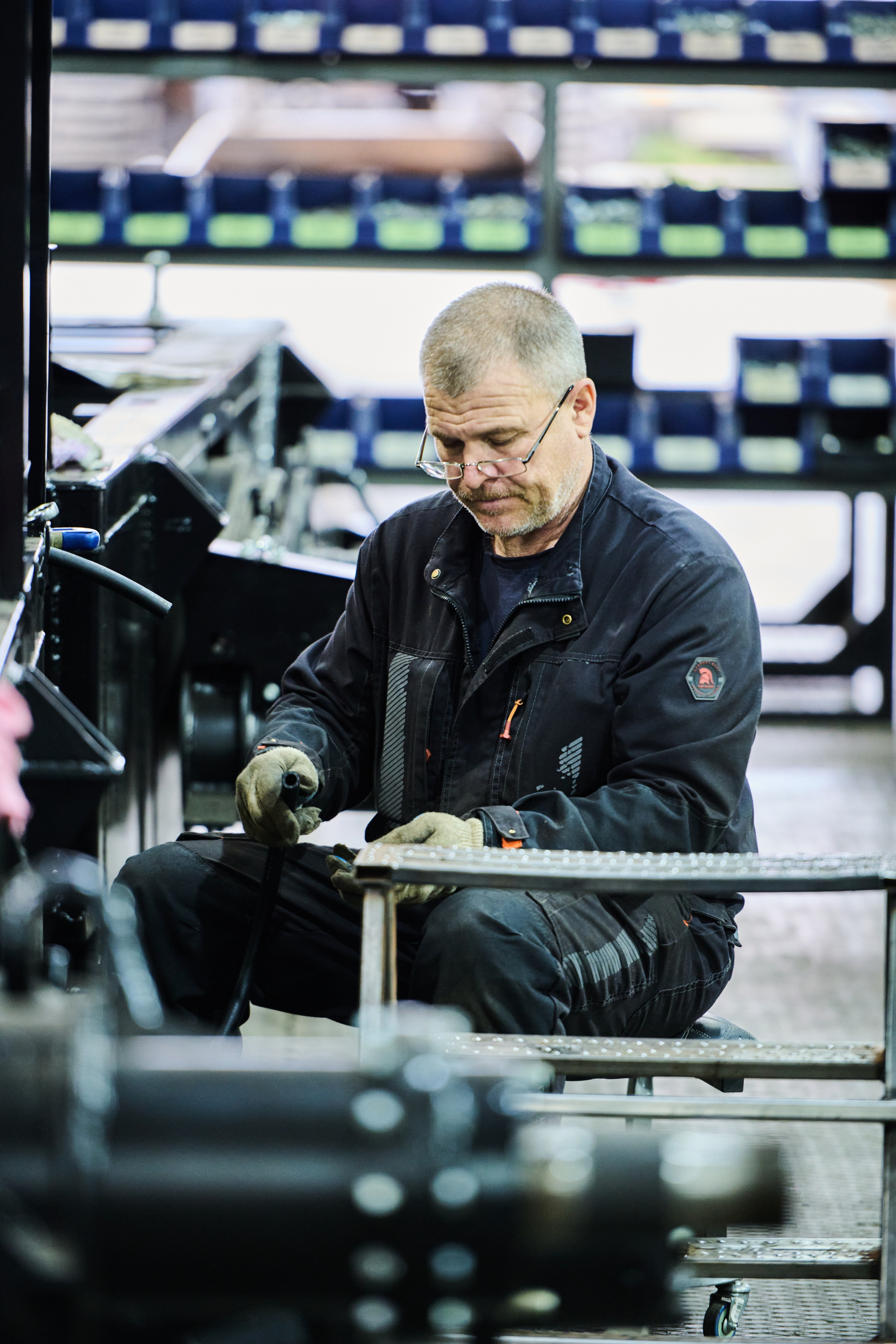 Производство внедорожников ТРОМ. Репортажный и семейный фотограф — Шелихов Сергей