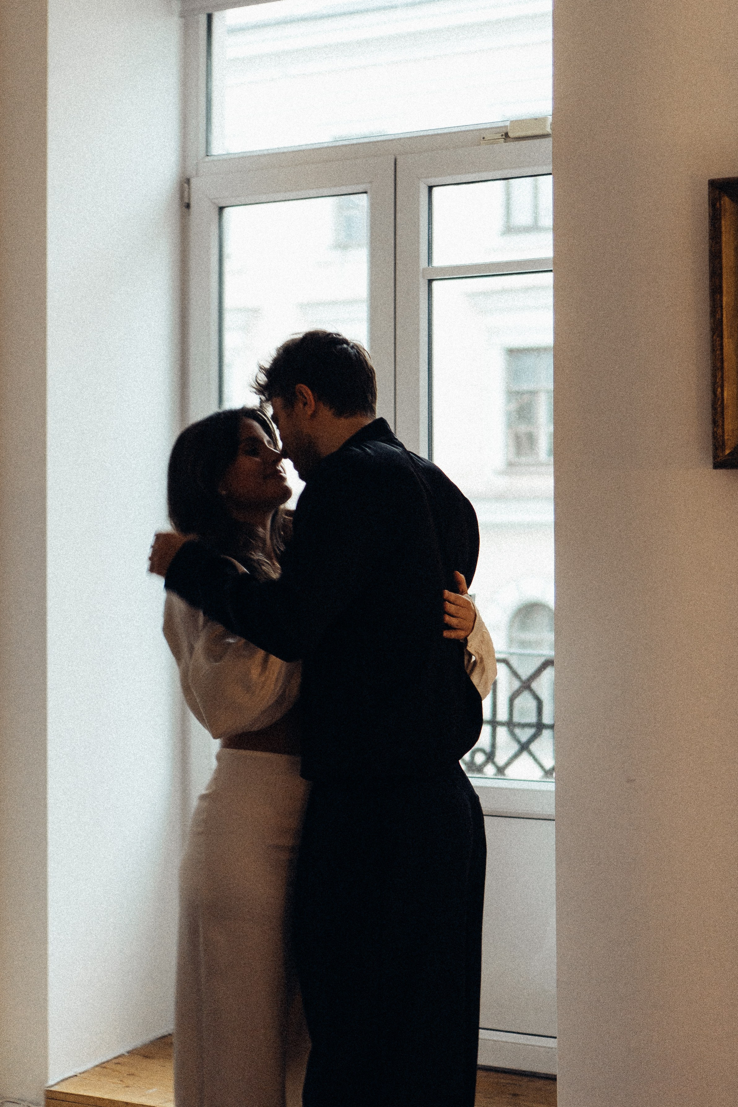 УТРО ЖЕНИХА И НЕВЕСТЫ В ПИТЕРСКОЙ КВАРТИРЕ И СЬЕМКА С СВАДЕБНЫХ ОБРАЗАХ. Профессиональный фотограф, Санкт-Петербург — Виктория Богомолова