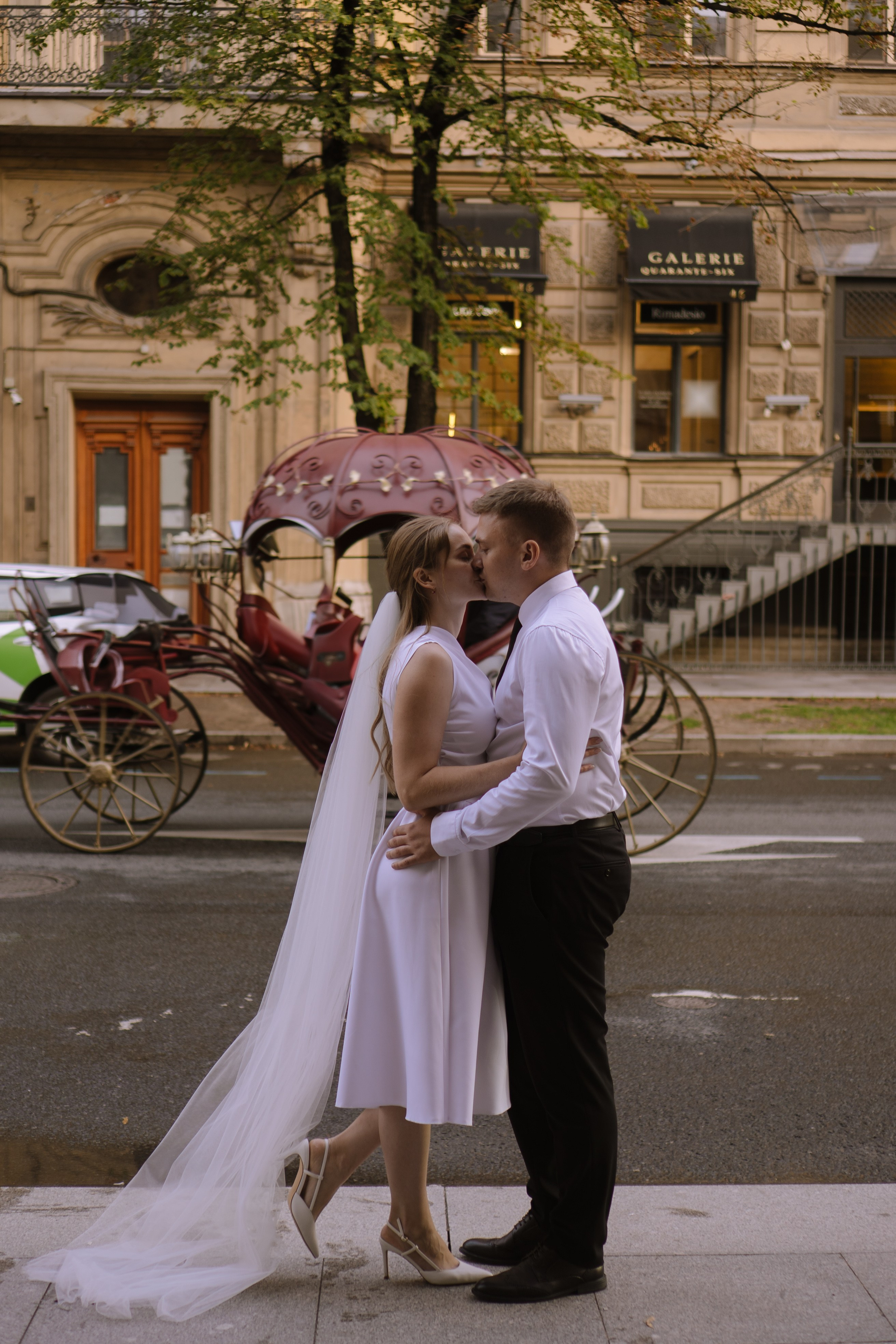 СВАДЕБНАЯ СЬЕМКА С ИСАКИЕВСКИМ СОБОРОМ, АСТОРИЯ И ЗАКОНОДАТЕЛЬНОЕ СОБРАНИЕ. Профессиональный фотограф, Санкт-Петербург — Виктория Богомолова