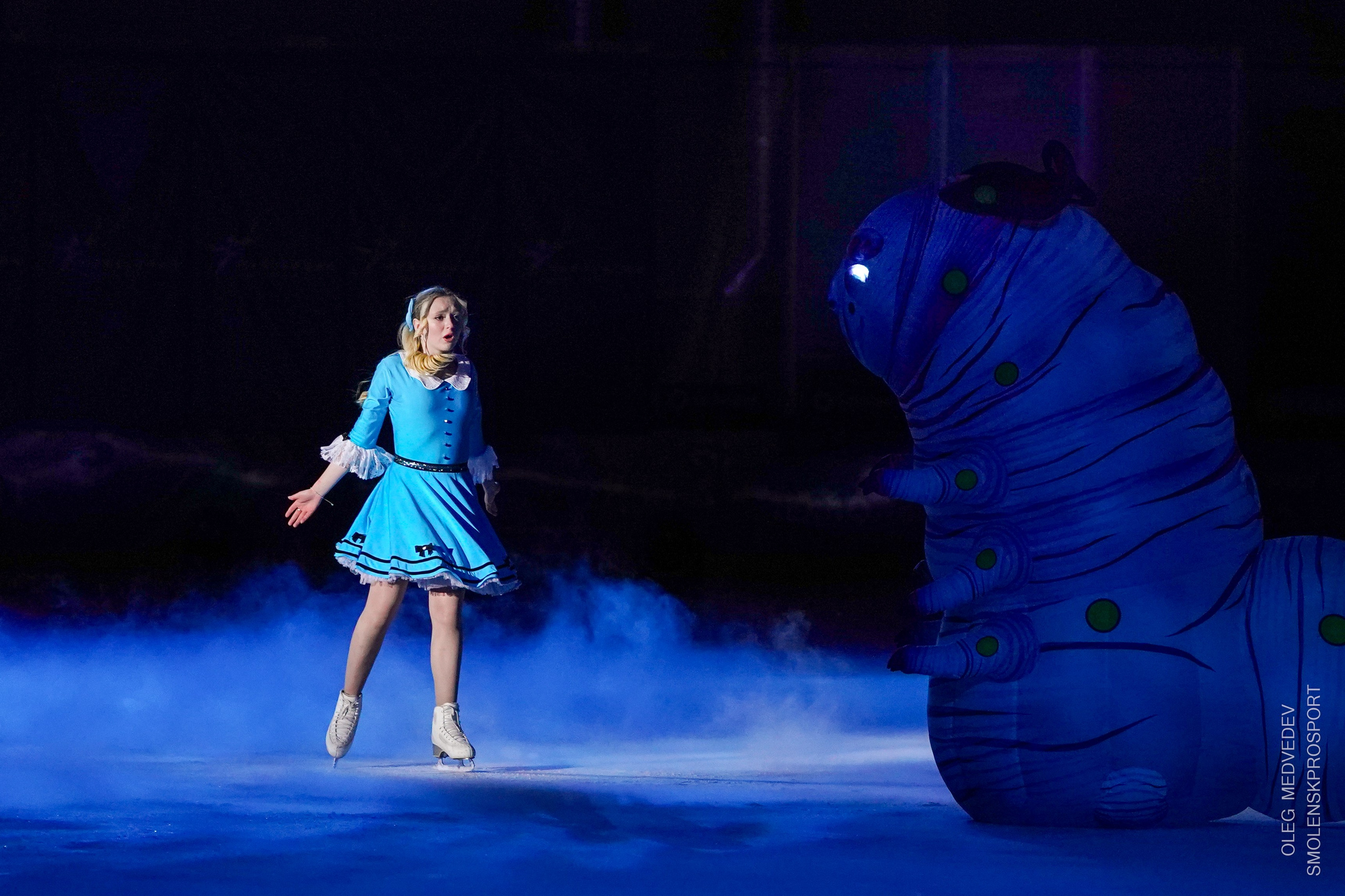Алиса в стране чудес шоу на льду. Спортивный фотограф Олег Медведев | prosport67 | Смоленск