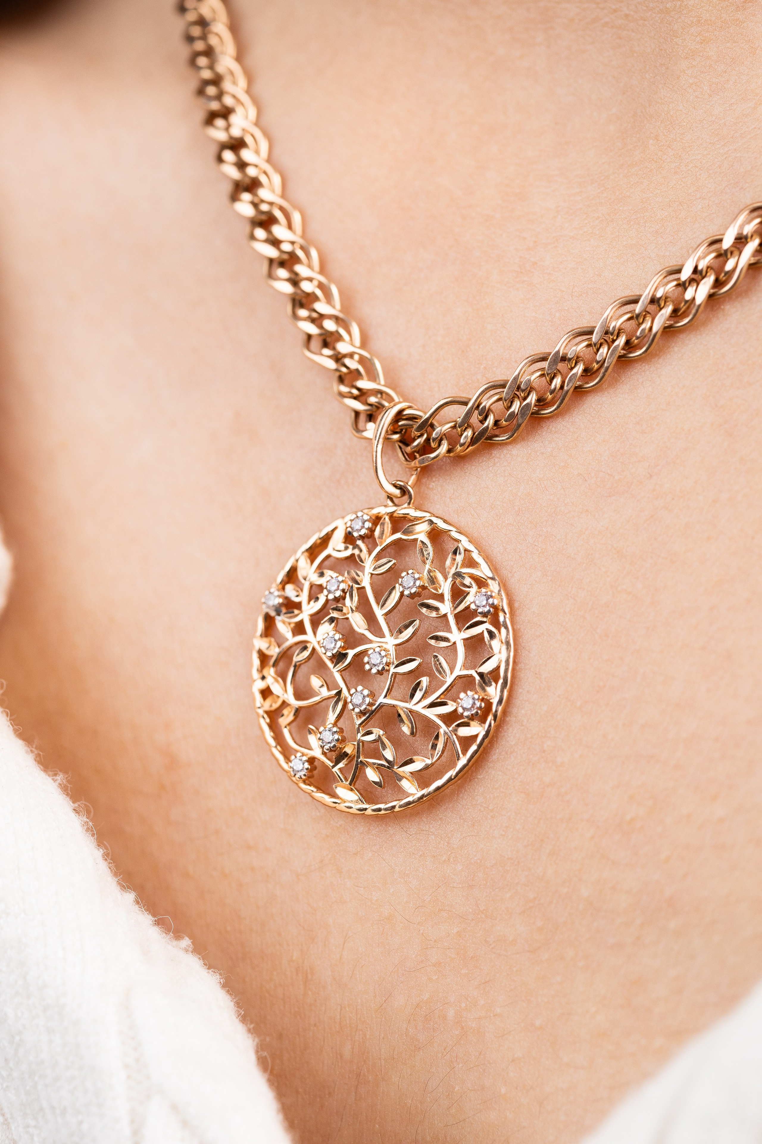 Рекламные фотографии ювелирных изделий. Рекламный фуд фотограф и видеограф в Астане Алина Лысенко