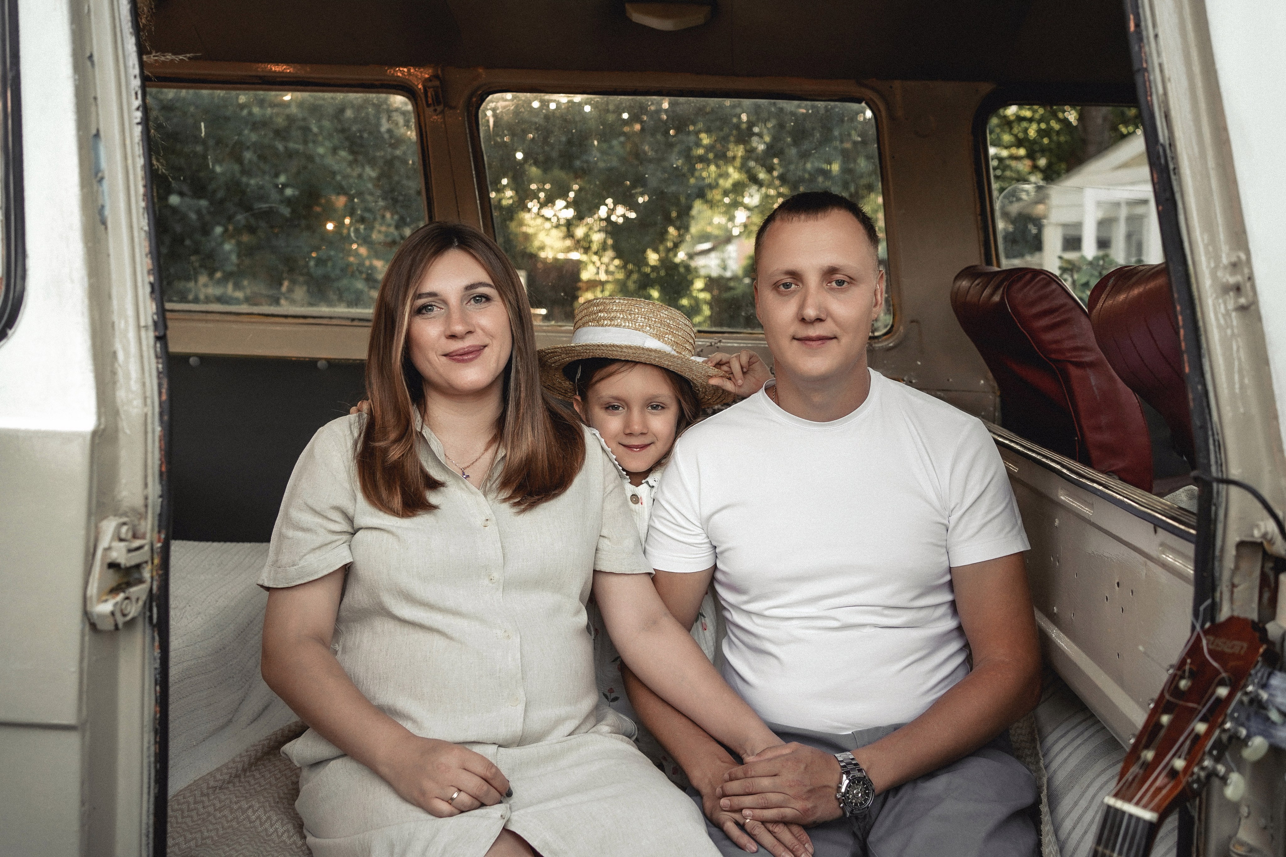 Семейный и свадебный фотограф в Ростове. Широкий спектр локаций. Свадебный фотограф в Ростове-на-Дону. Таинство Крещения и Венчания, семейные фотосессии. Алёна Чёботова