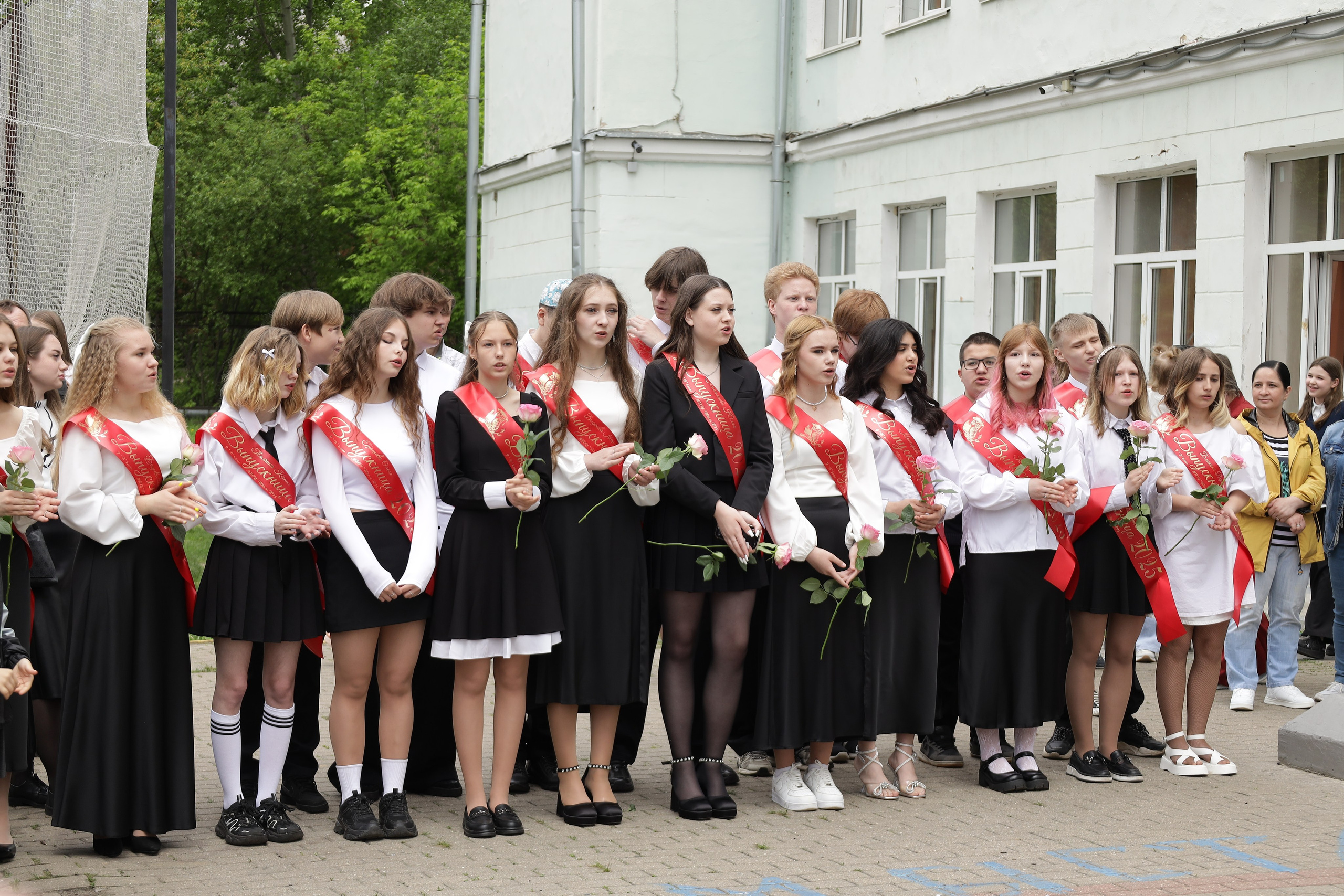 Последний звонок. Фотограф Надршина Лилия