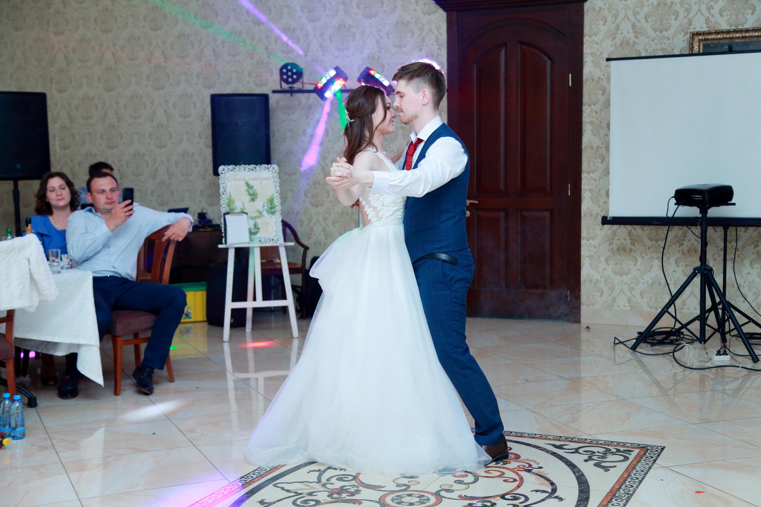 Денис и Ирина. Свадебный фотограф и видео оператор в Москве и области