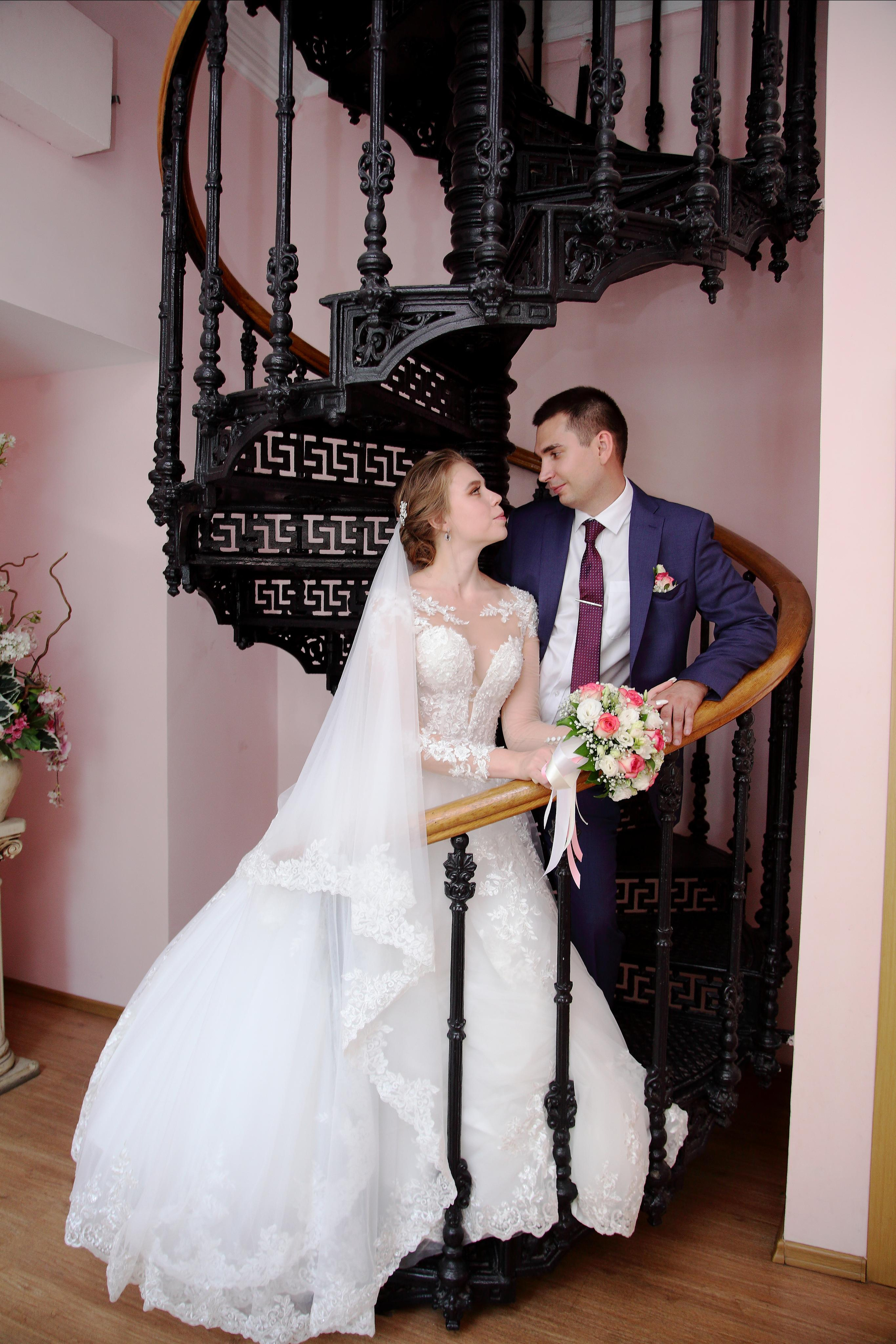 Александр и Александра. Свадебный фотограф и видео оператор в Москве и области