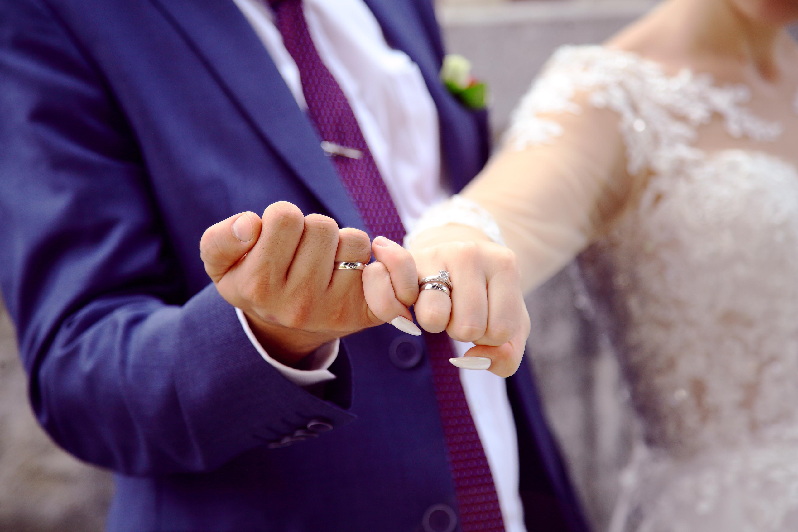 Александр и Александра. Свадебный фотограф и видео оператор в Москве и области