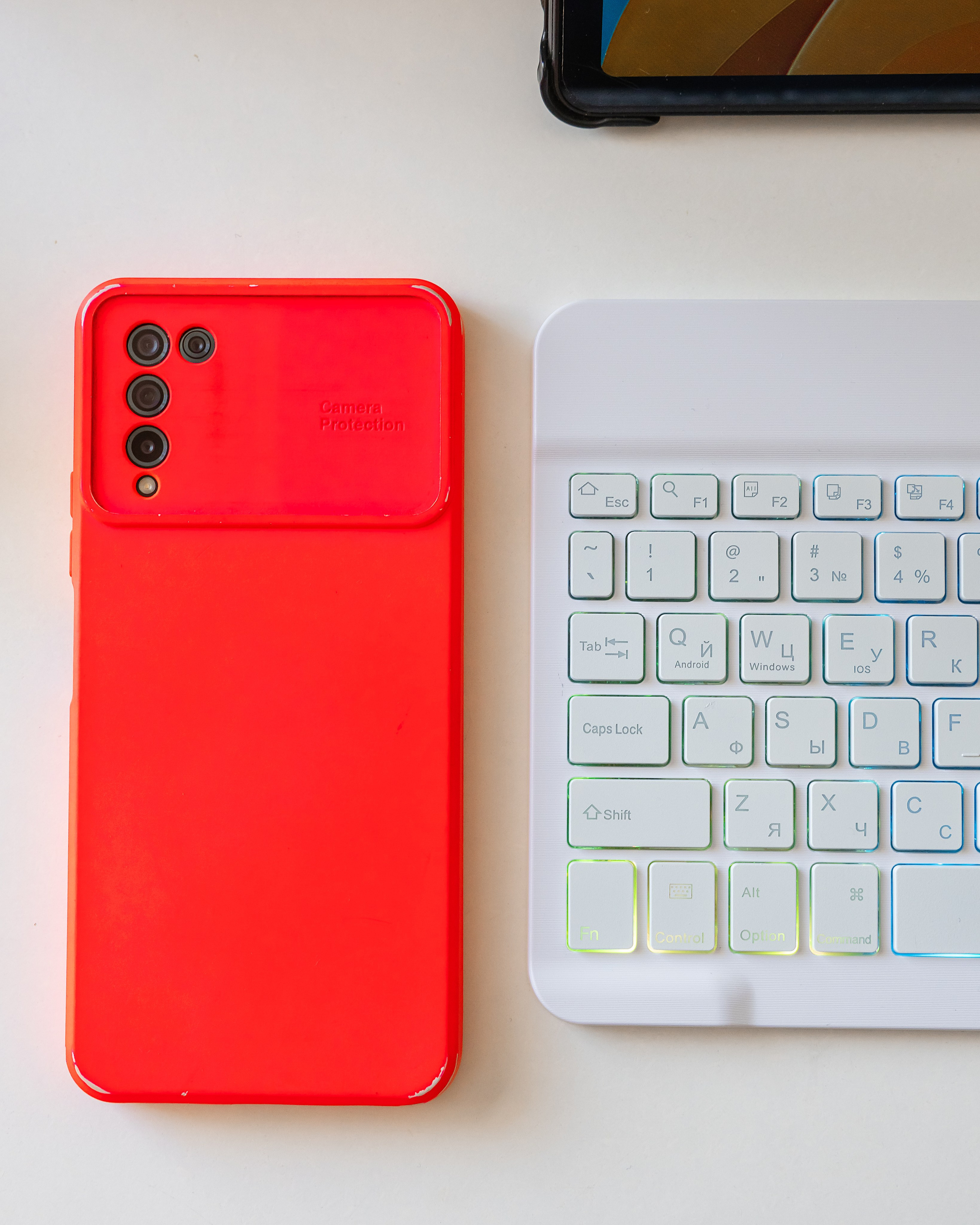 WB: Клавиатуры и чехлы. Фотограф и видеограф в Улан-Удэ: Аюна Габагуева и Артём Шаханов