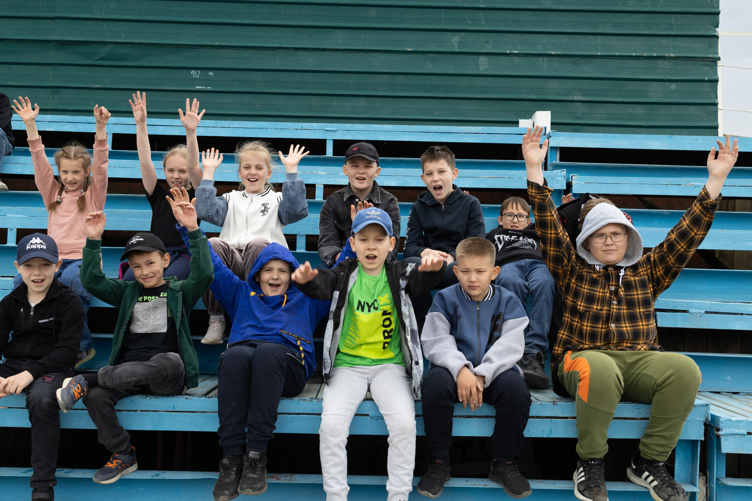 Выпускной 2024. 4 класс. Фотограф Юлия Левандовская, п.Ясногорск