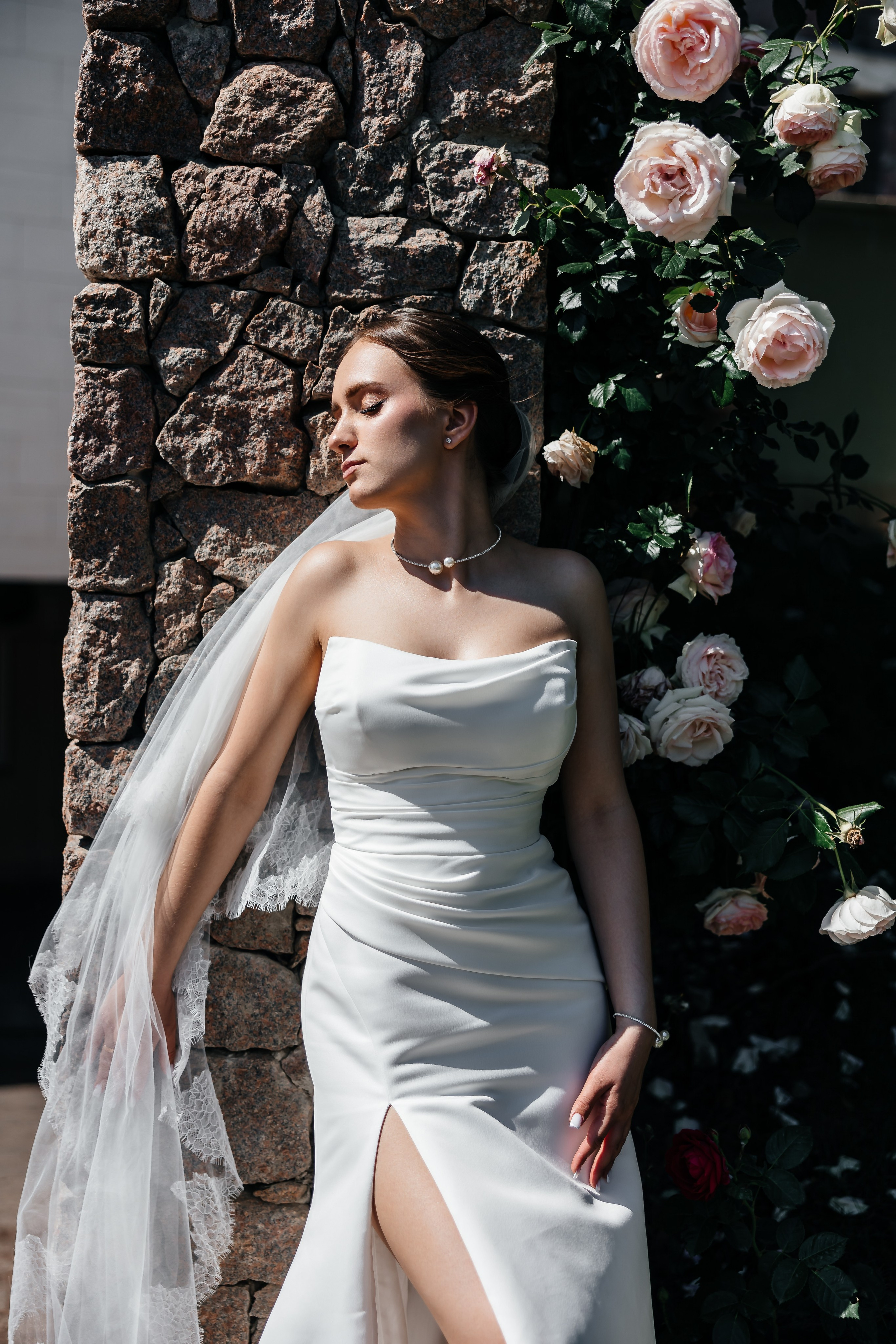 Анонс свадьбы Иры и Никиты. Прогулка в отеле Крымский Бриз. Свадебный фотограф в Крыму и Севастополе Ольга Баскакова