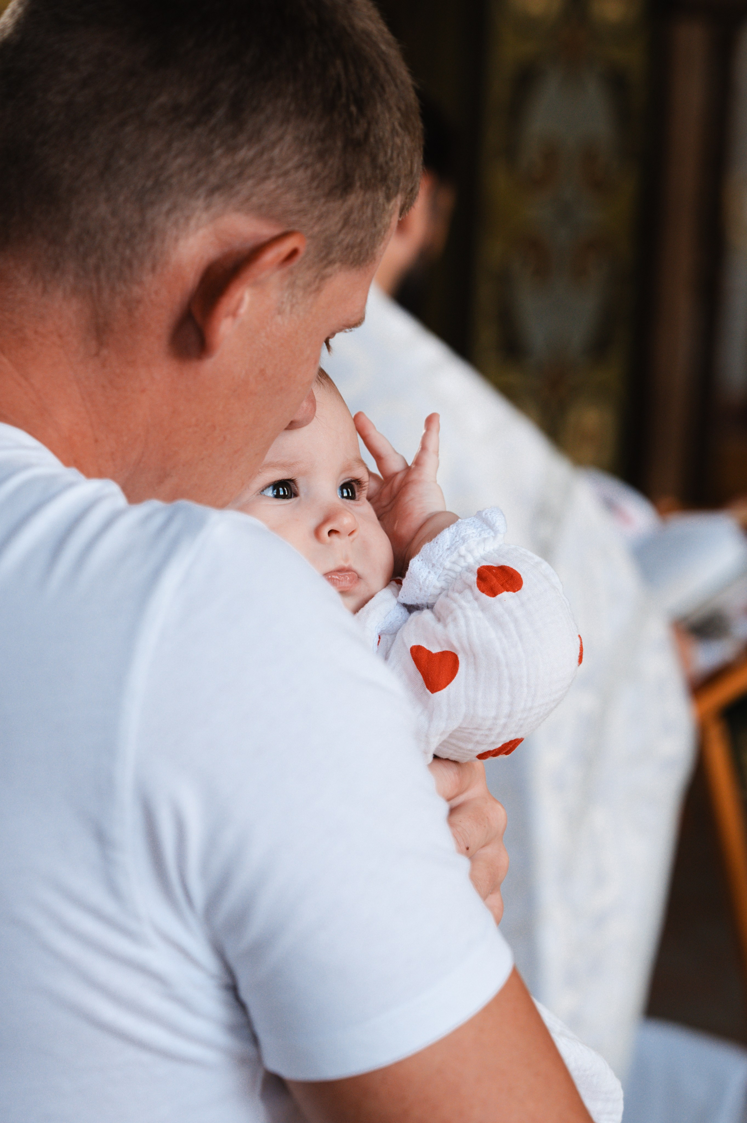 Таинство Крещения Дарьи (Храм Преполовения Пятидесятницы). Фотограф Ярута Оксана / Ростов-на-Дону
