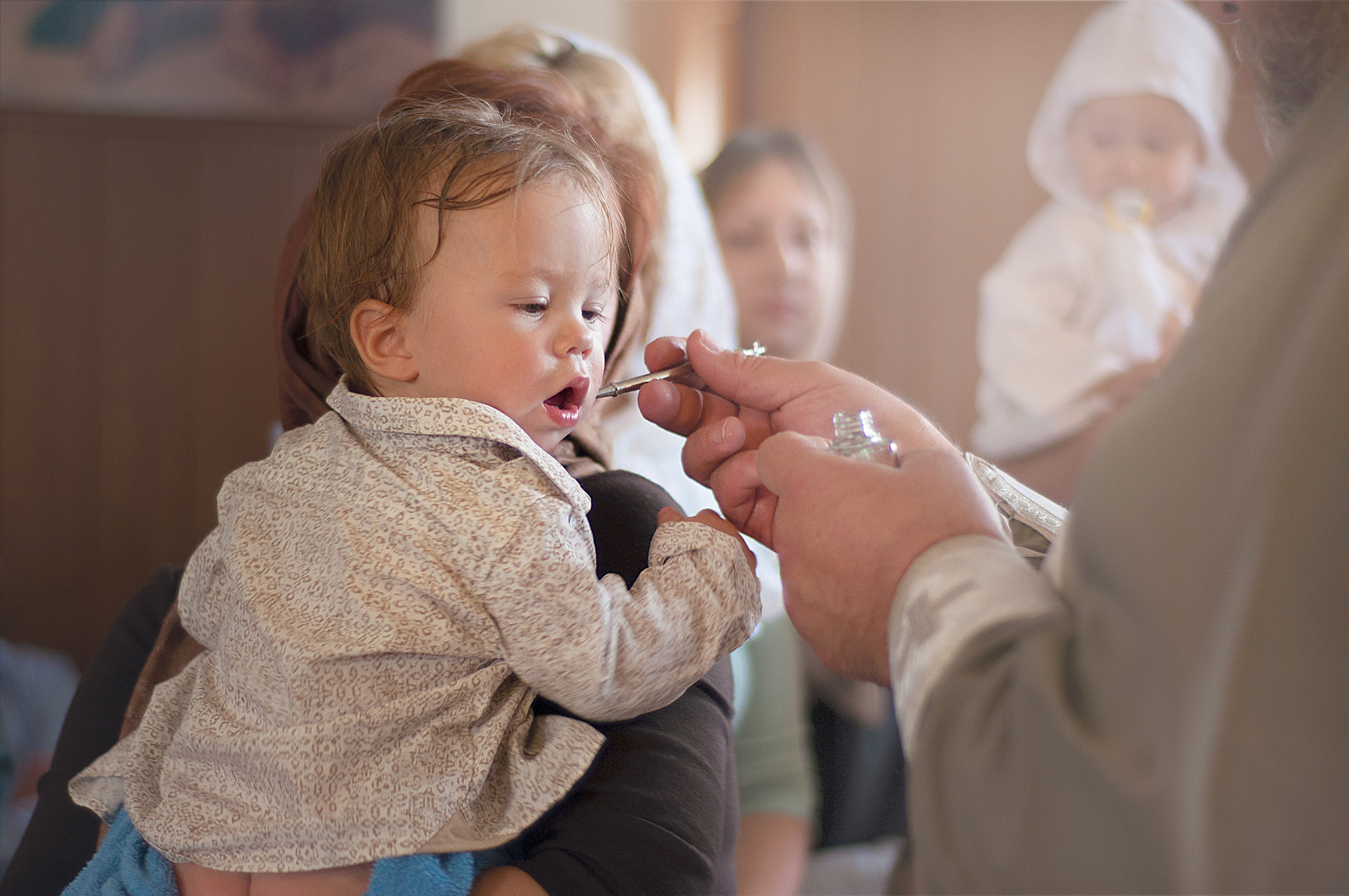 Крещение малыш фотограф Шаховская