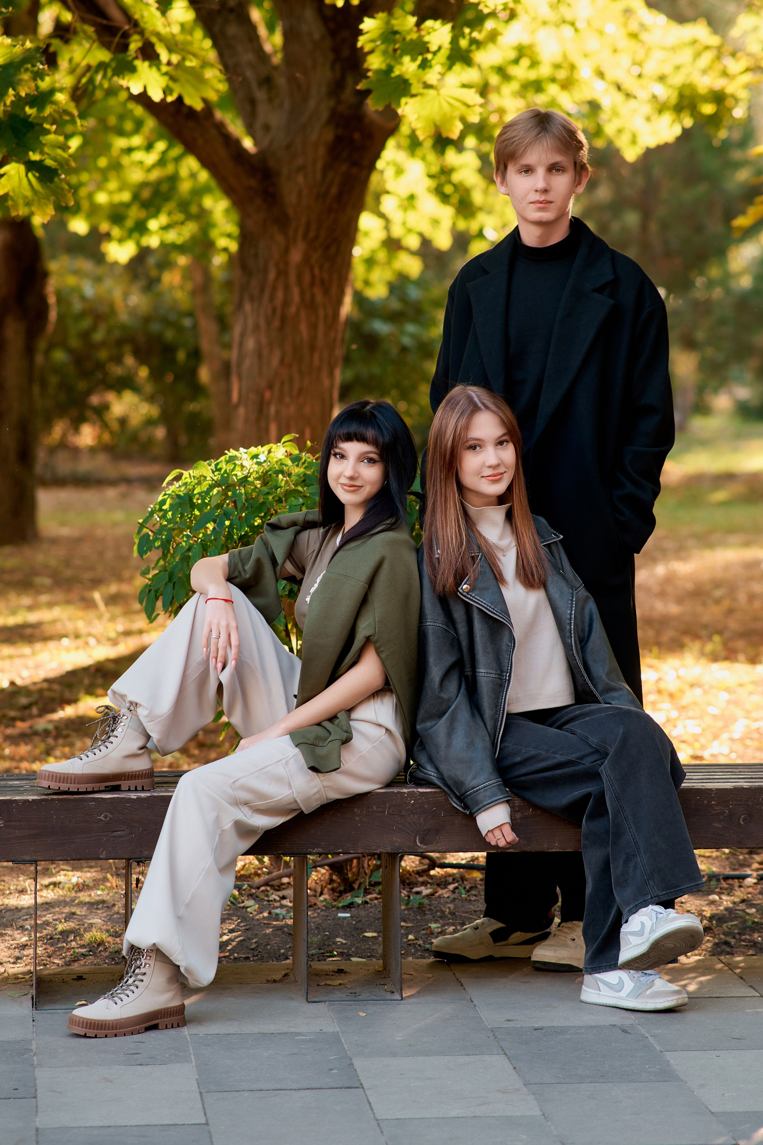 11 класс. Осенняя фотосессия. Приморский парк. Фотограф Таганрог Анна Трайжон