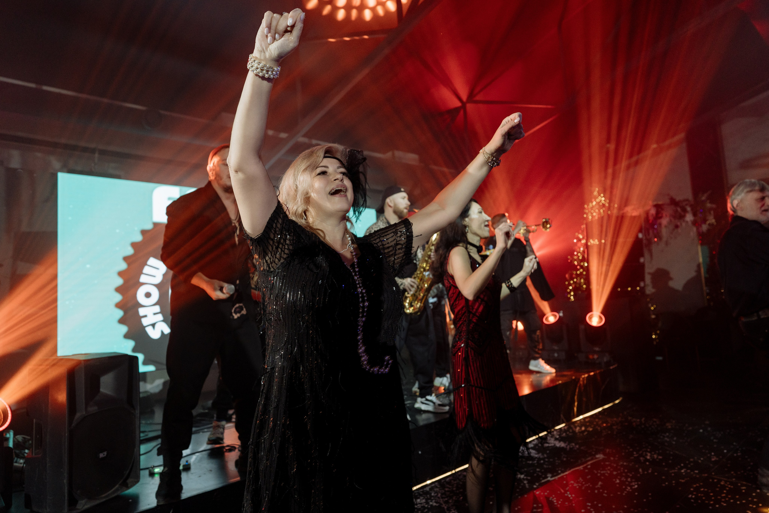 Альбион Тур