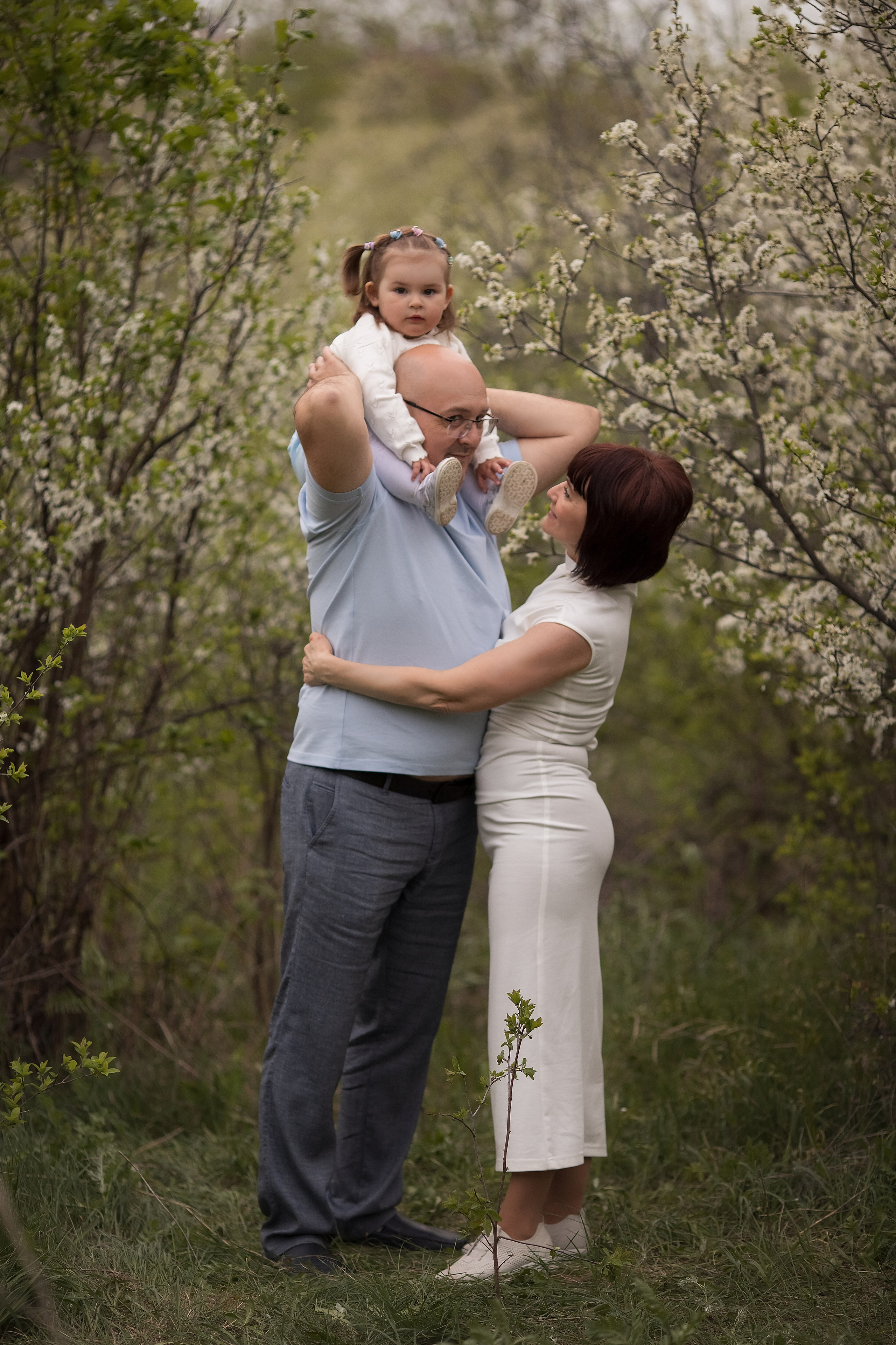 Цветущий апрель. Семейный и детский фотограф в Саратове Полина Коткина