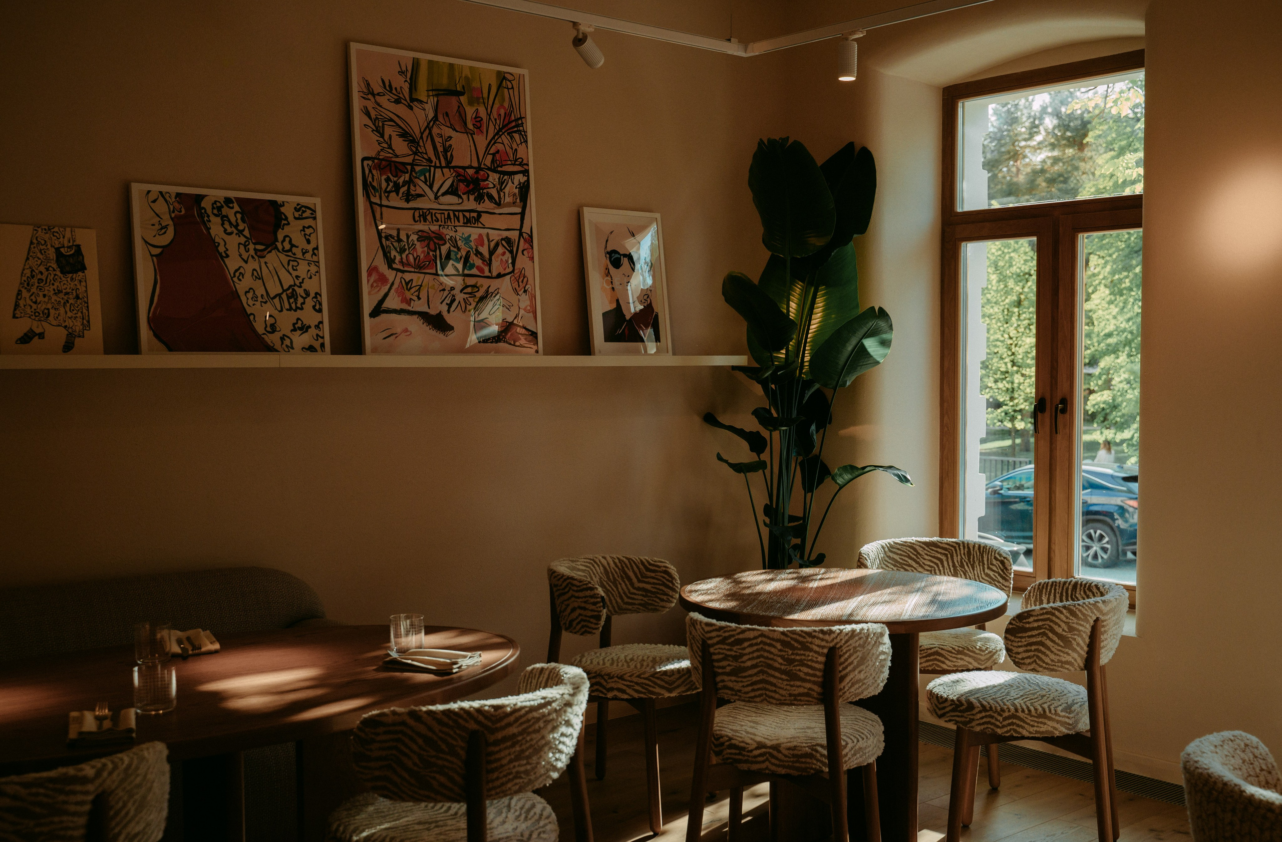 Хорошая девочка / Открытие ресторана в Казани. Саша Копылов, фотограф в Казани