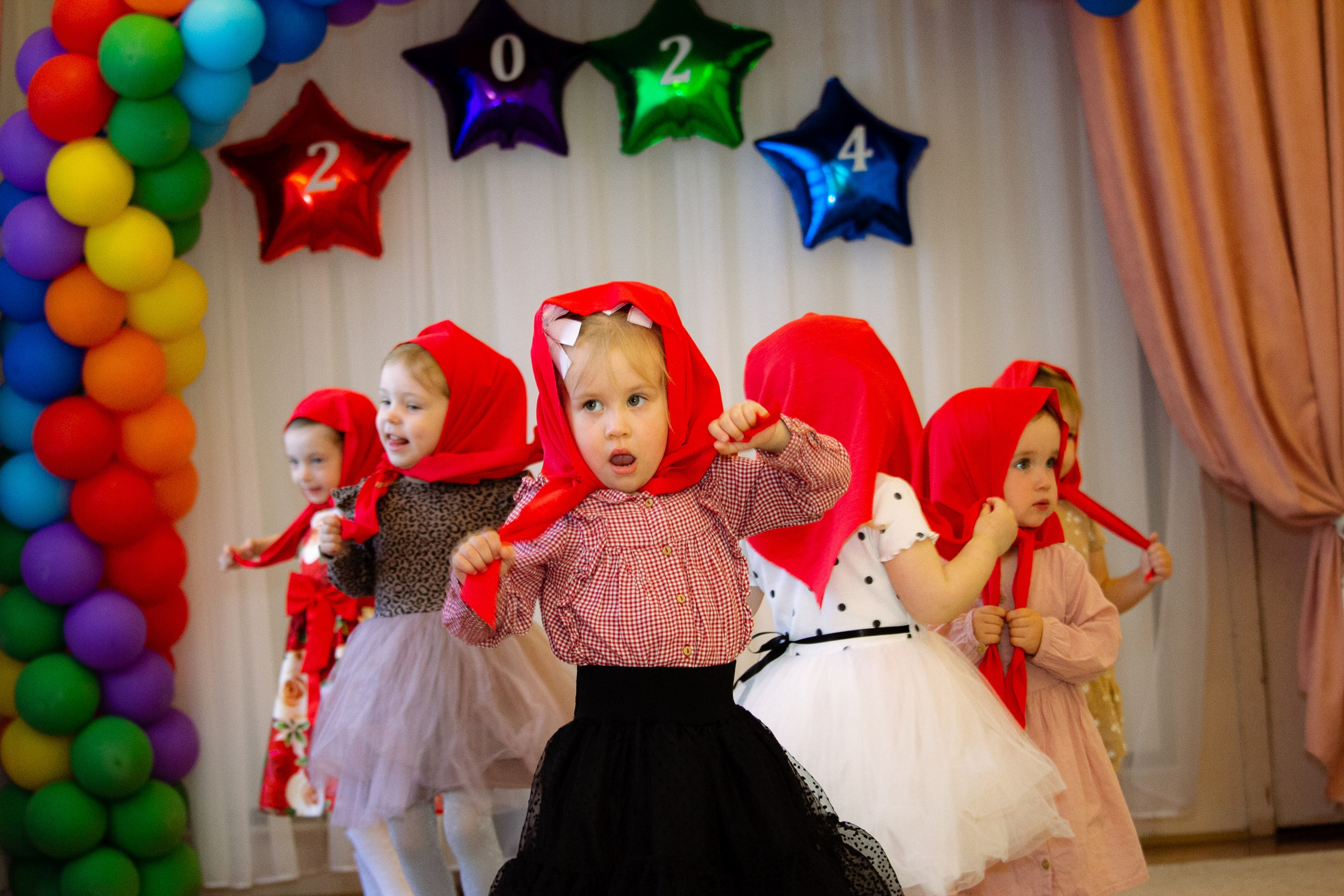 Утренник в яслях. Фотограф Великий Новгород Татьяна Чиглинцева