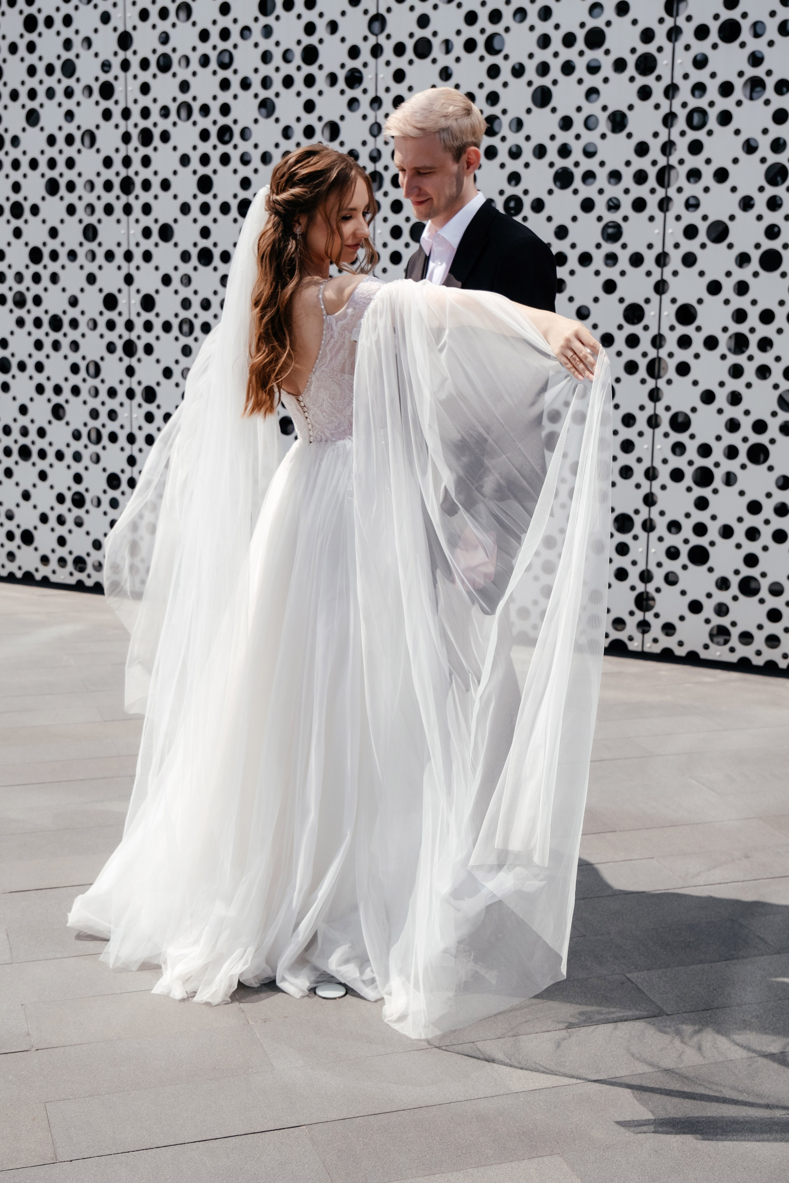 Фотограф на свадьбу в Екатеринбурге. Свадебный фотограф в Екатеринбурге — заказ профессиональной фотосесии, все виды фотосъемки