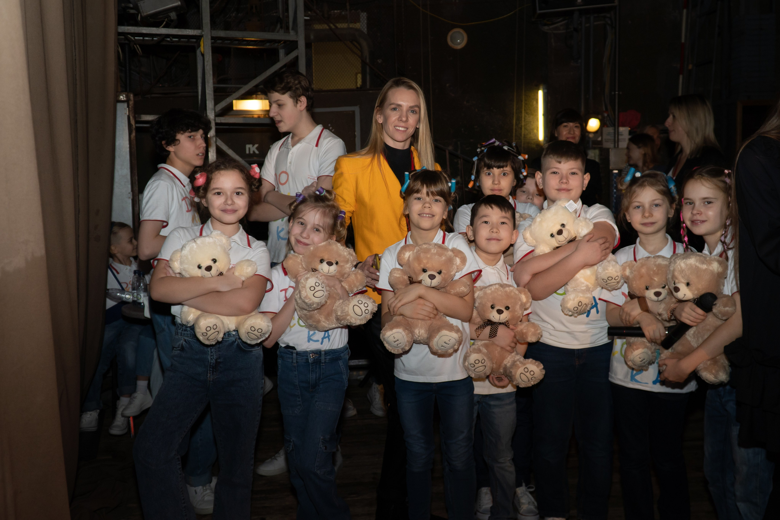 Съёмка концерта для Домисольки, большой концертный зал Космос. «Студия DRONAVT`s» — видеосъёмка и фотография г. Москва