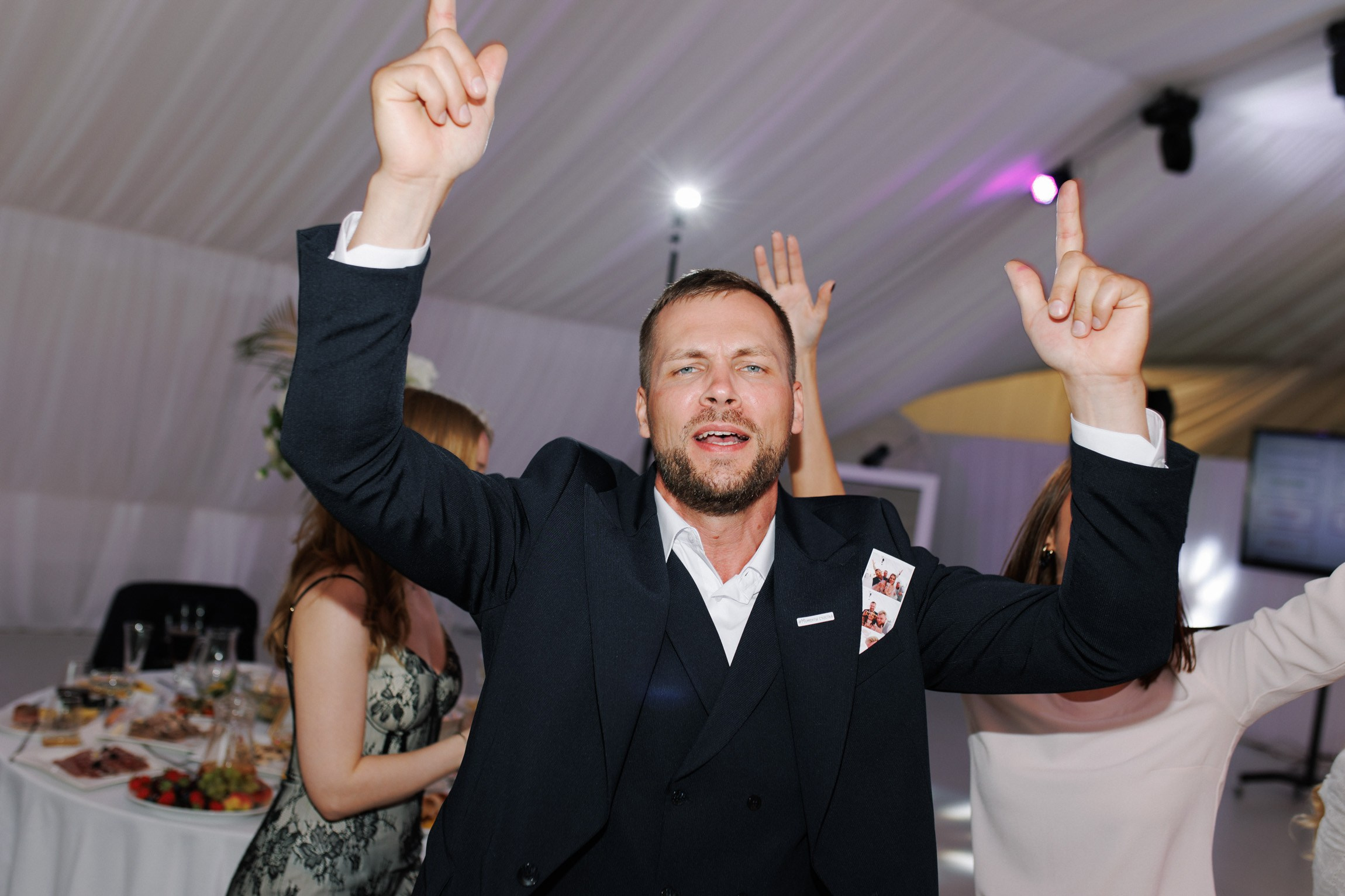 Свадебная фотосессия на финском заливе. Свадебный фотограф СПБ