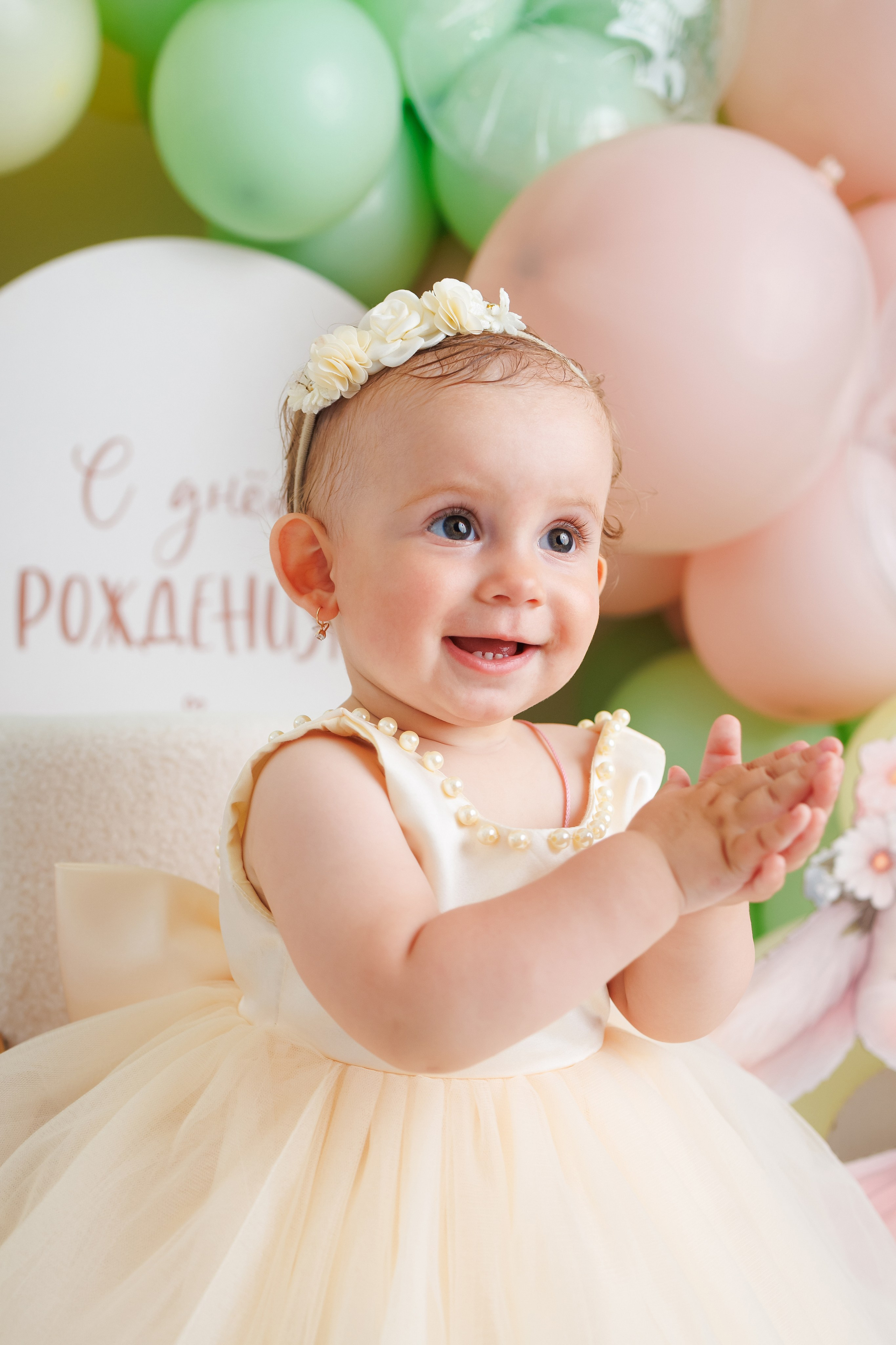 Вероничке 1 годик. Фотограф новорожденный малышей Новосибирск