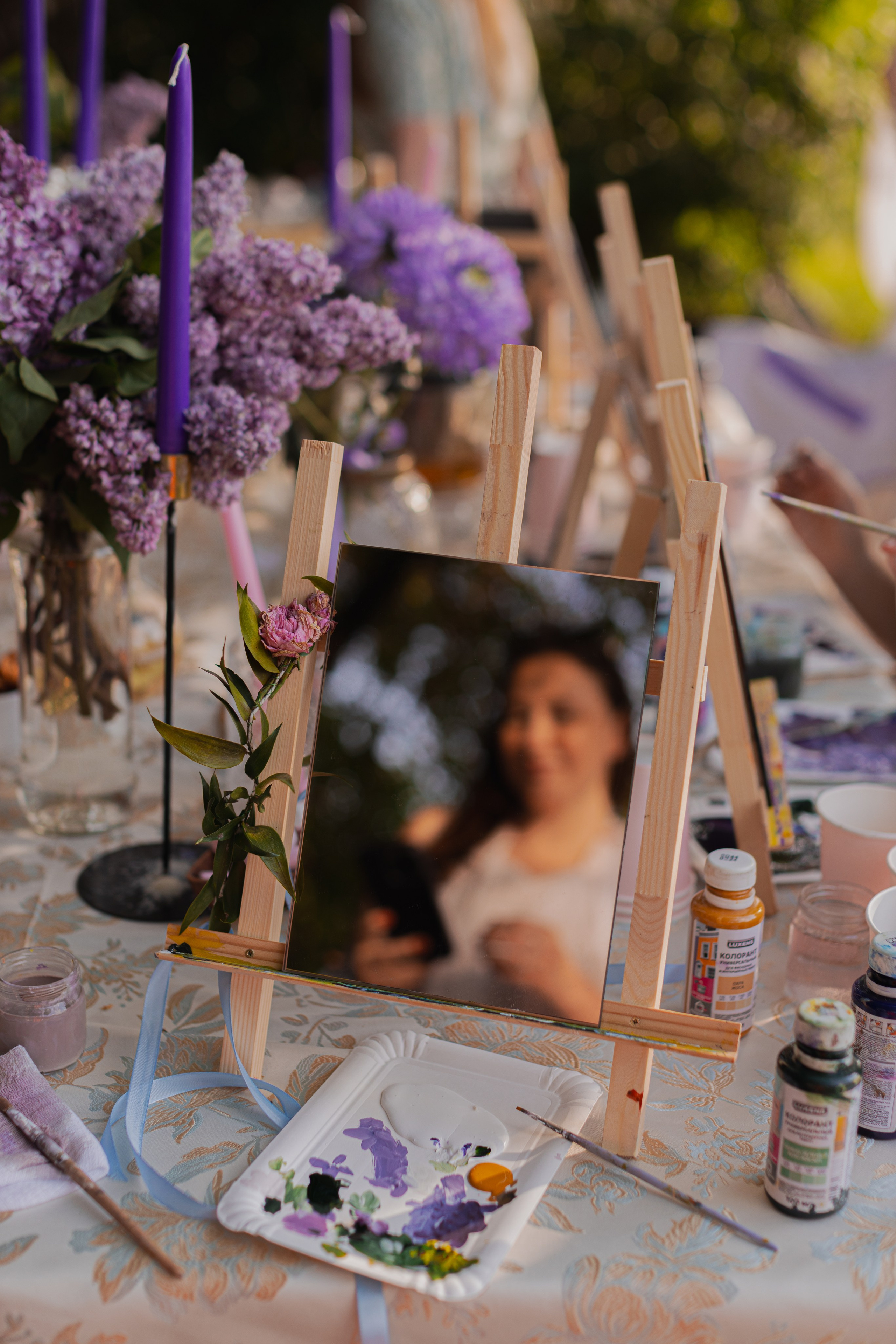 Мк Сирень на зеркале (девичник в парке). Анастасия Ракчеева Художник