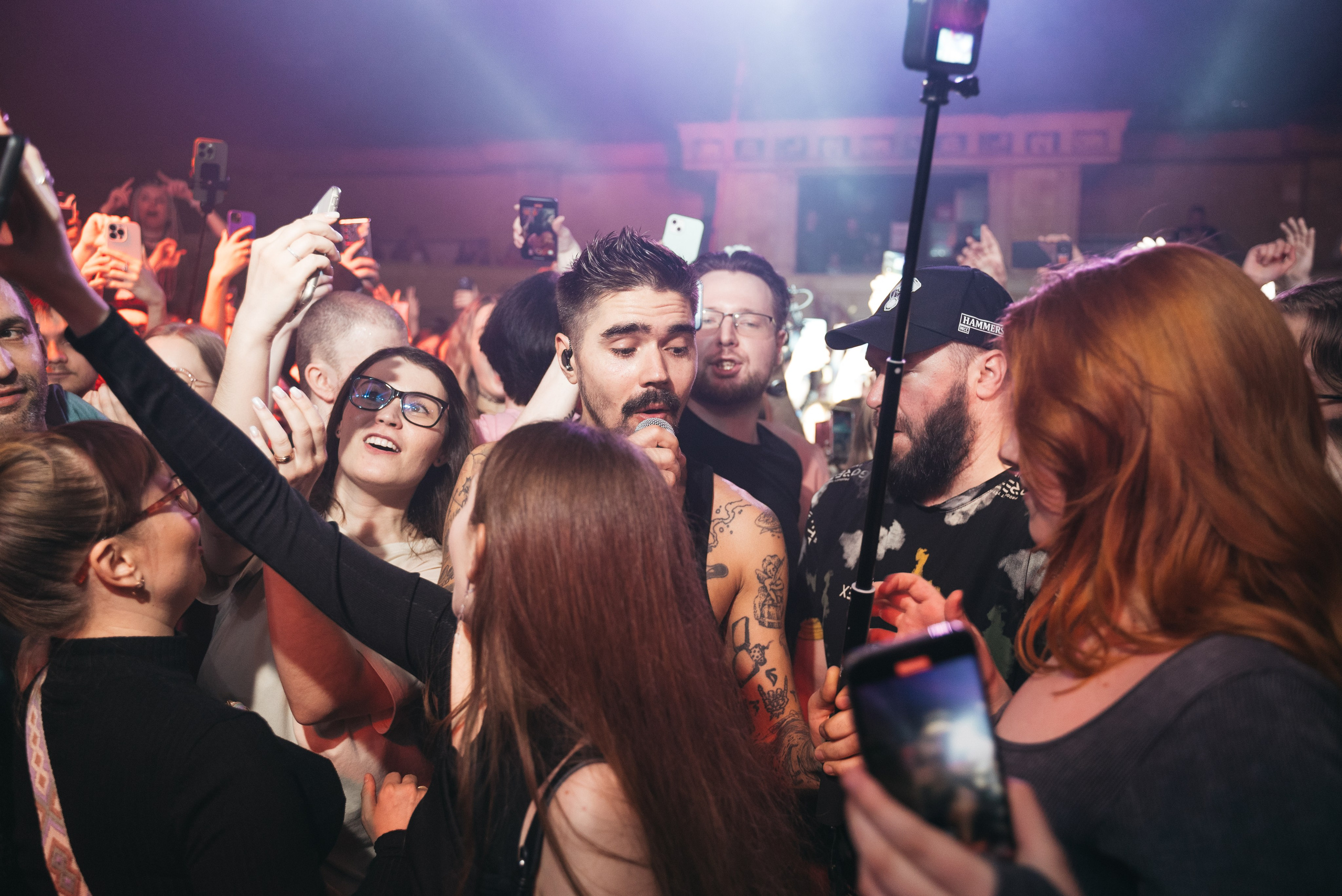 Концерт группы «The Hatters» 4.04.24. Репортажный и свадебный фотограф в Сургуте