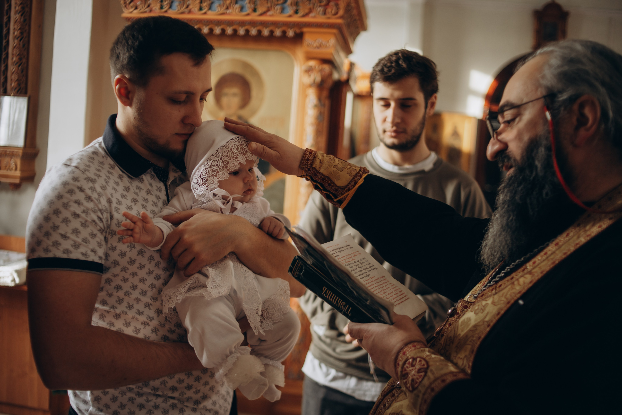 Таинство Крещения. Северная церковь. Фотограф Новый Уренгой I Ньюборн I Фотограф материнства I ЯНАО