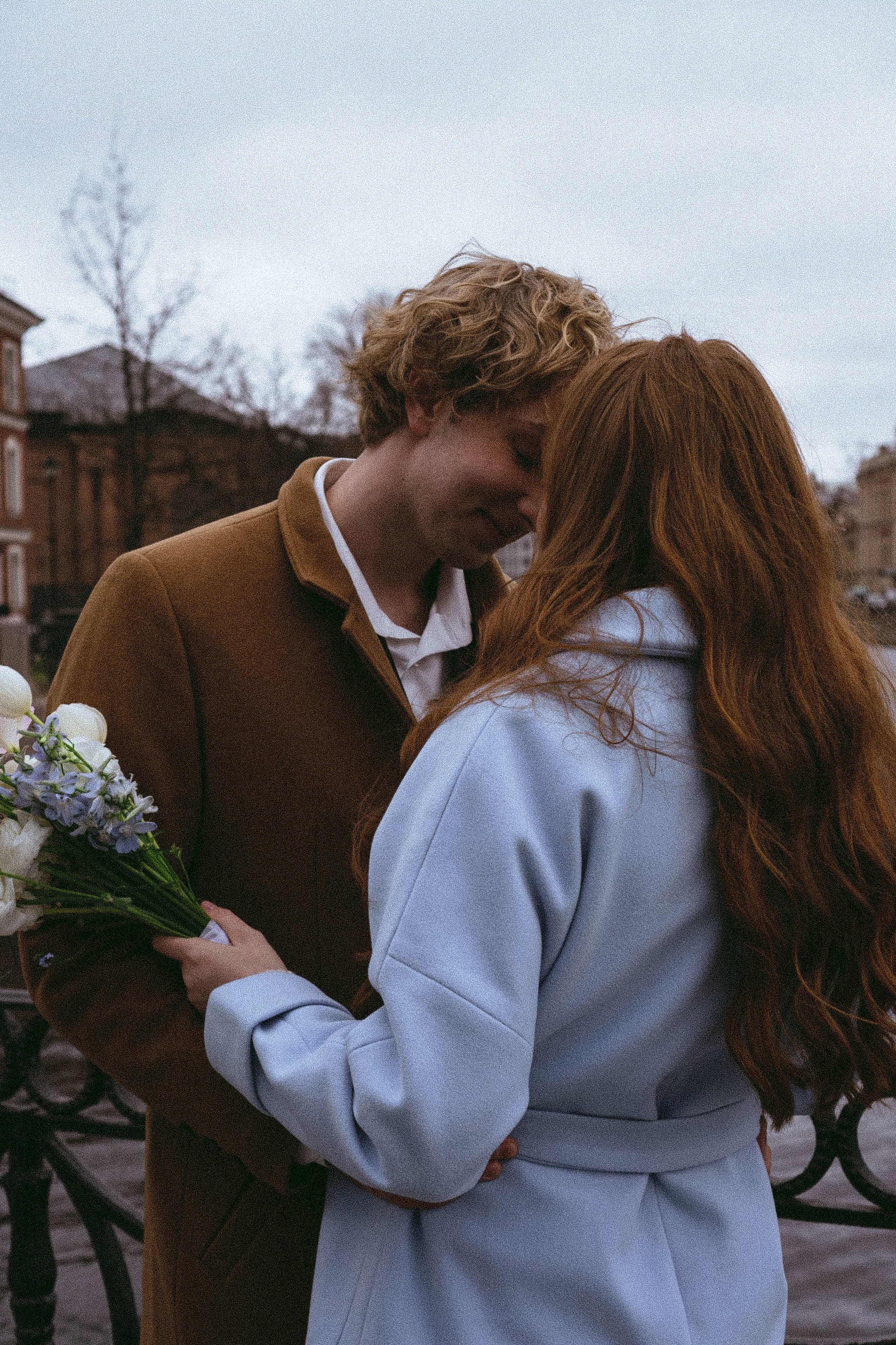 СВАДЕБНАЯ ПРОГУЛКА ПО ПЕТРОГРАДКЕ ВЕСНОЙ (ФОТОСЕССИИЯ ПАРЫ СВАДЕБНАЯ). Профессиональный фотограф, Санкт-Петербург — Виктория Богомолова