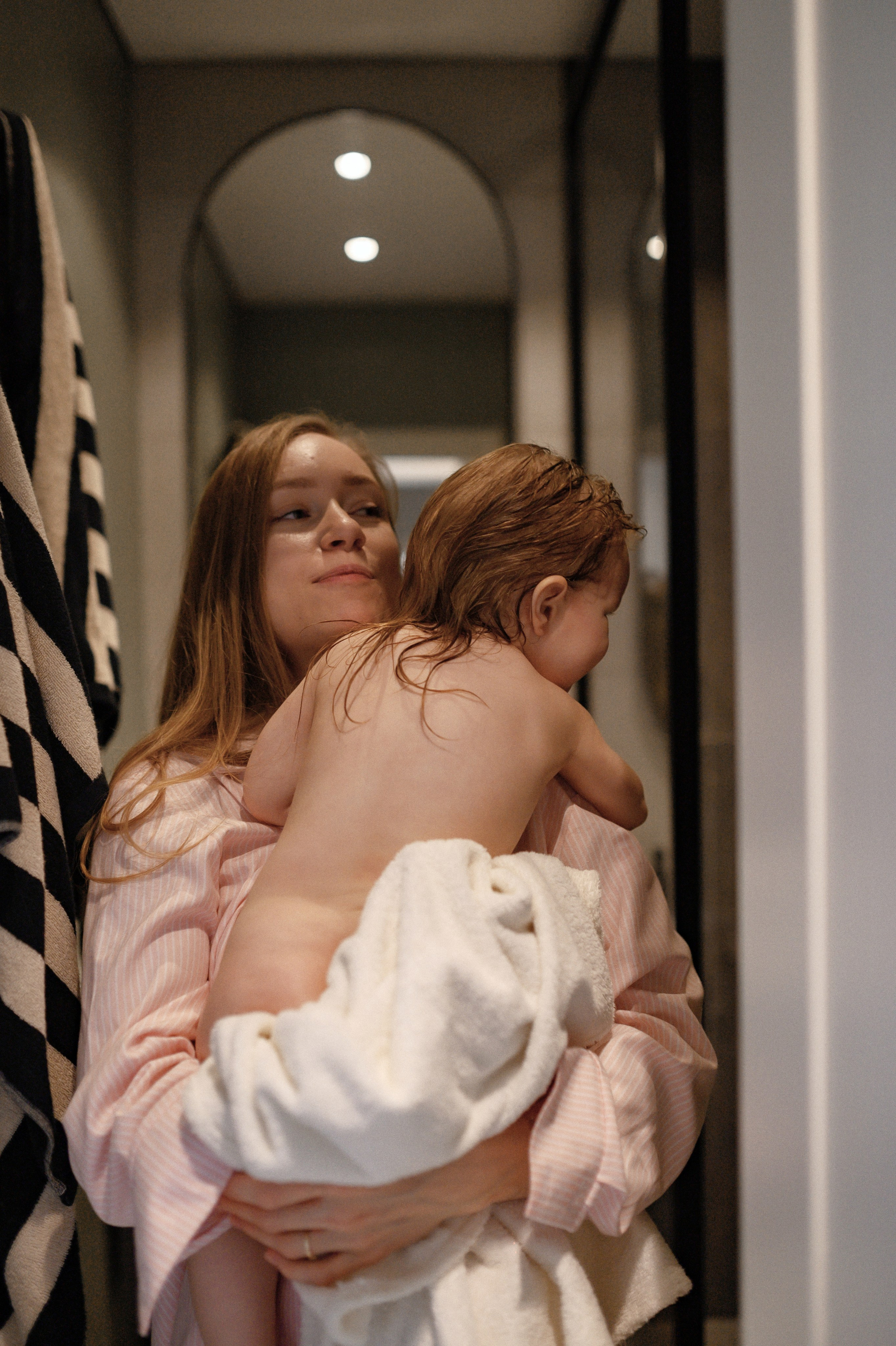 Даша и Варя дома. Семейный и свадебный lifestyle-фотограф в Москве Мария Петрова