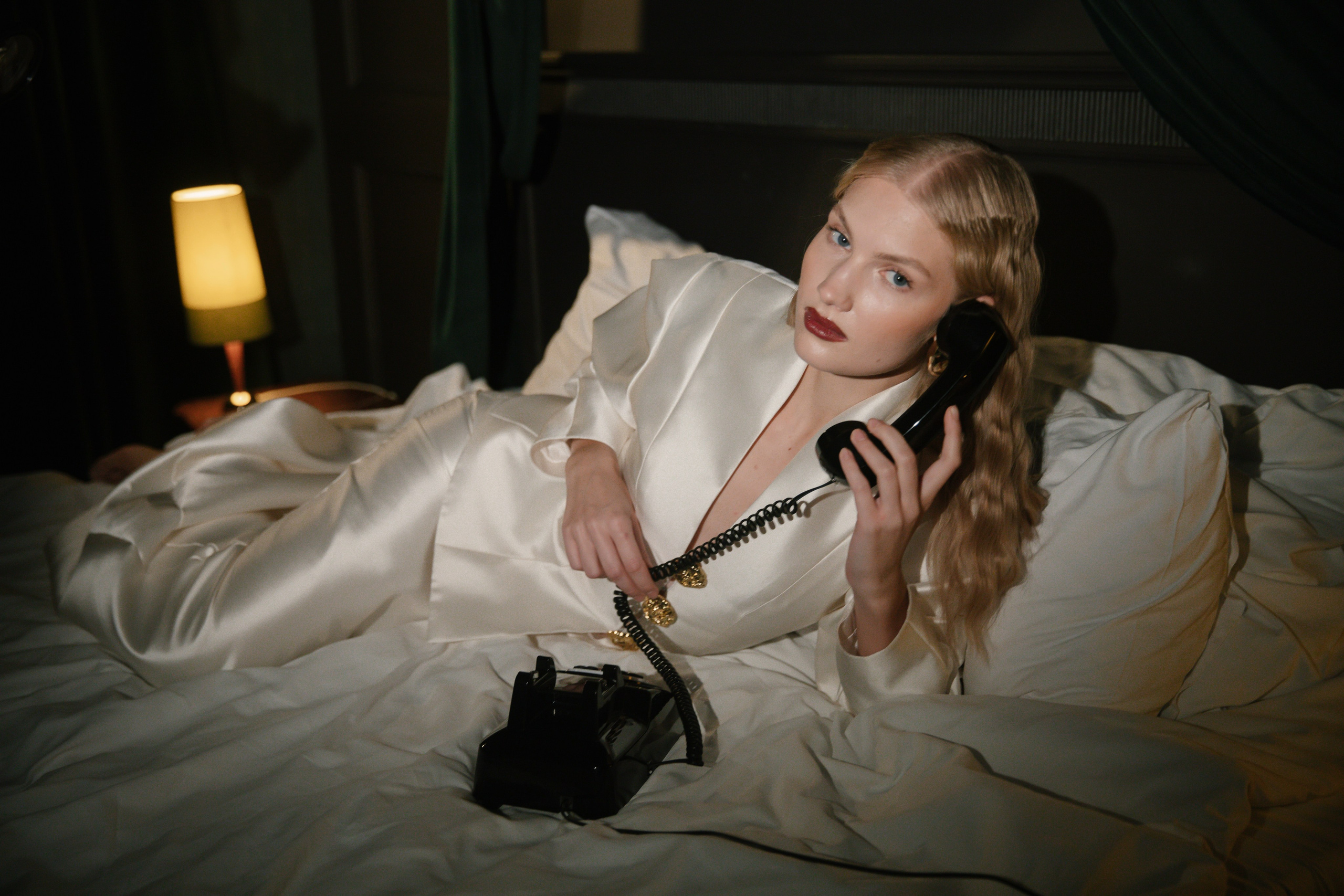 Свадебная фотосессия в студии. Свадебный и семейный фотограф Анастасия Романова в Москве и Московской области