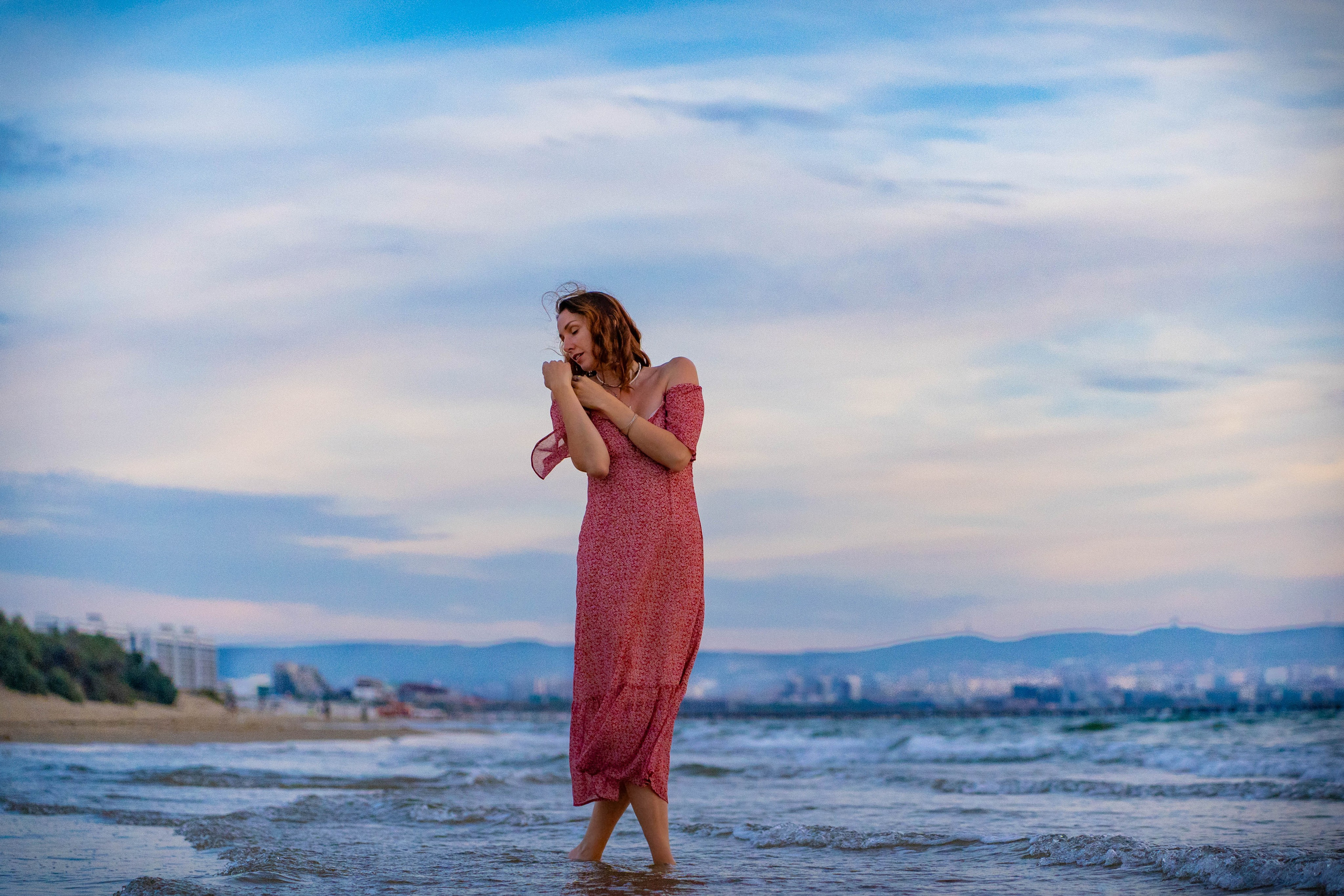 Фотоссесия в Анапе на пляже в октябре. Семейный и детский фотограф Екатерина Черняева. Снимаю портреты, love story, фотопрогулки, работаю на улице, в кафе, студии, дома у клиента