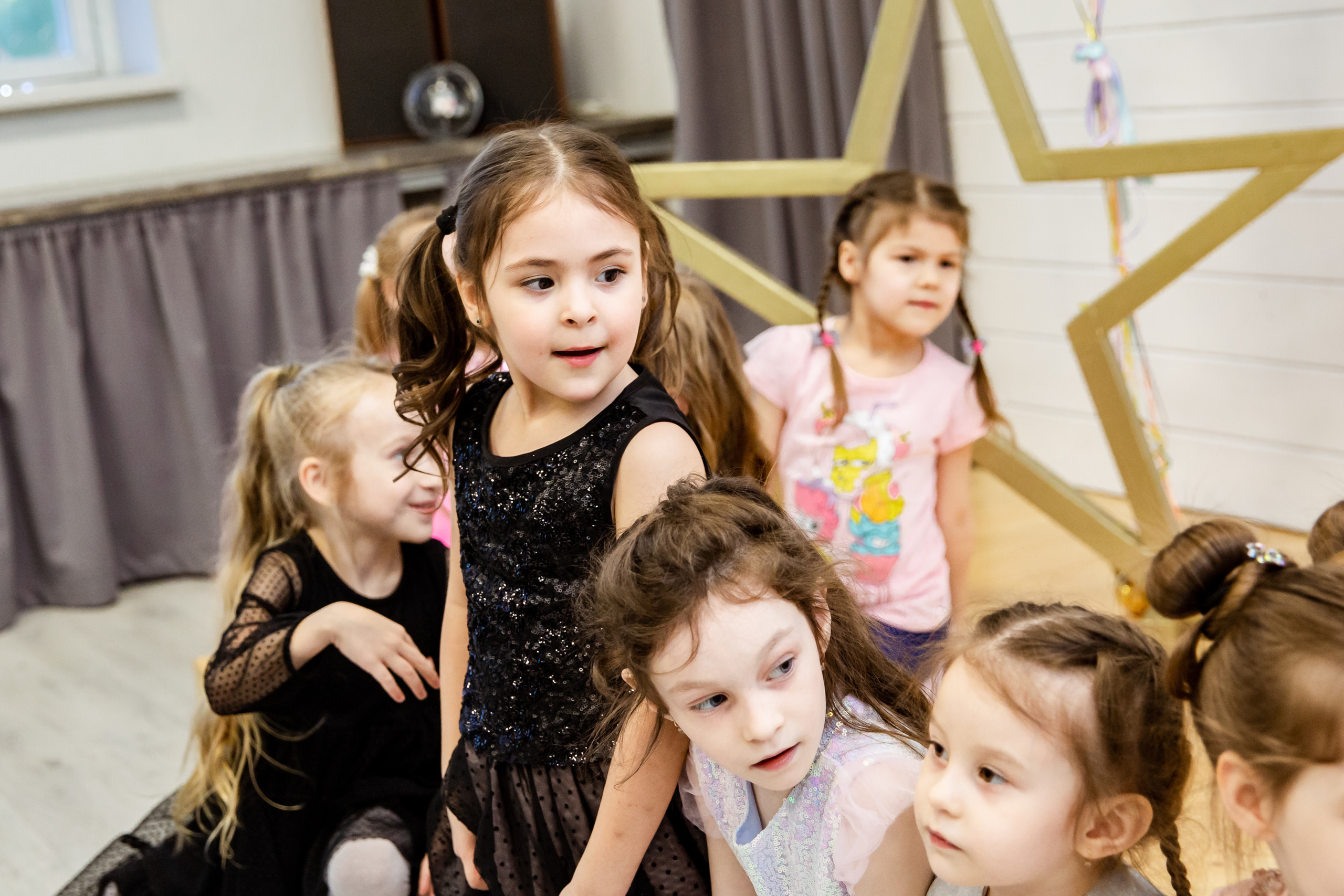 День рождения Оли. Студия StarLoft. Семейные и детские съемки в Уфе