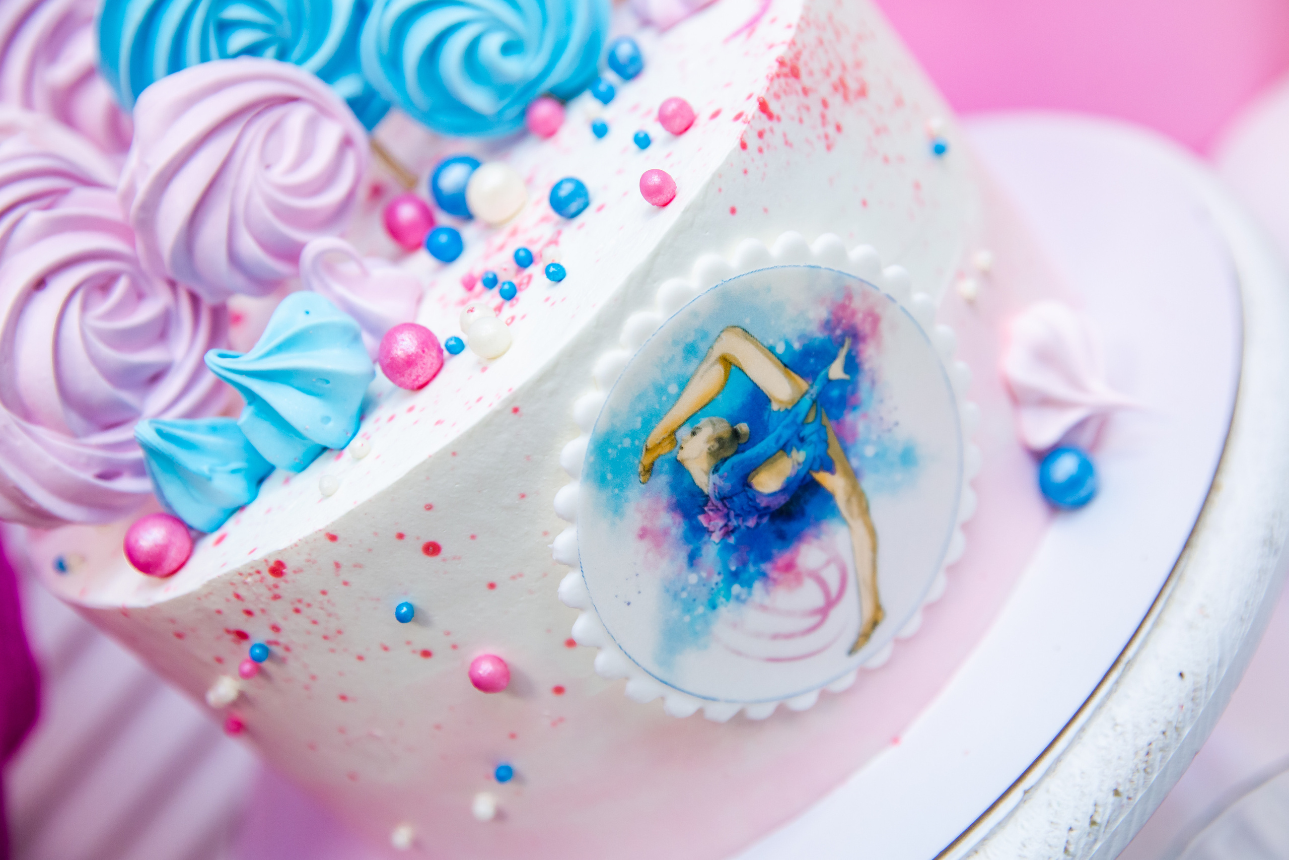 День рождения Оли. Студия StarLoft. Семейные и детские съемки в Уфе