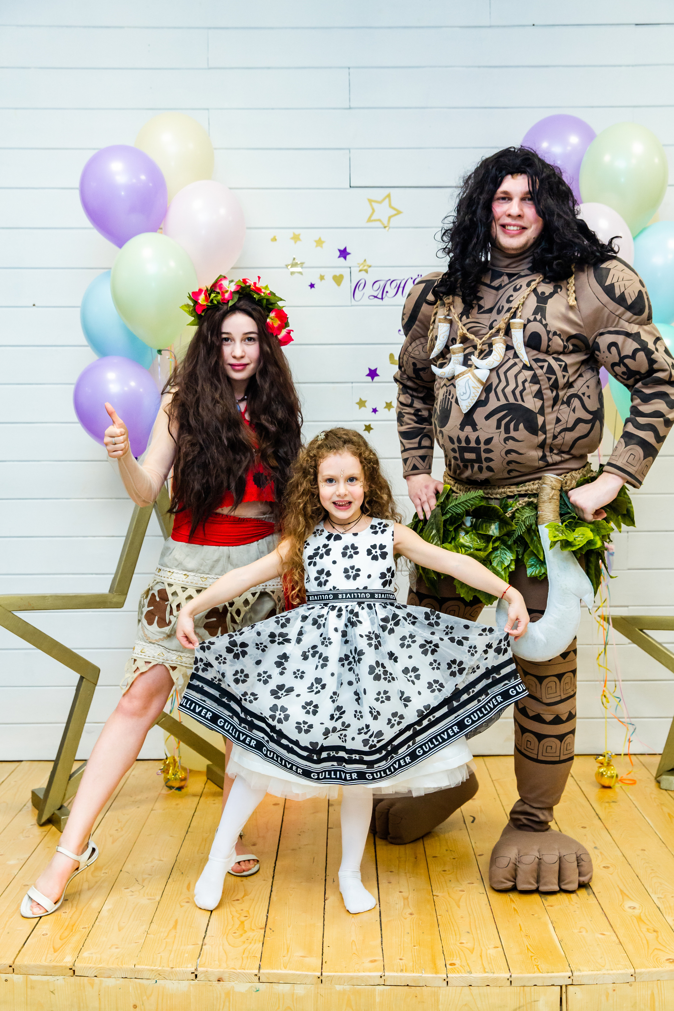 День рождения Оли. Студия StarLoft. Семейные и детские съемки в Уфе