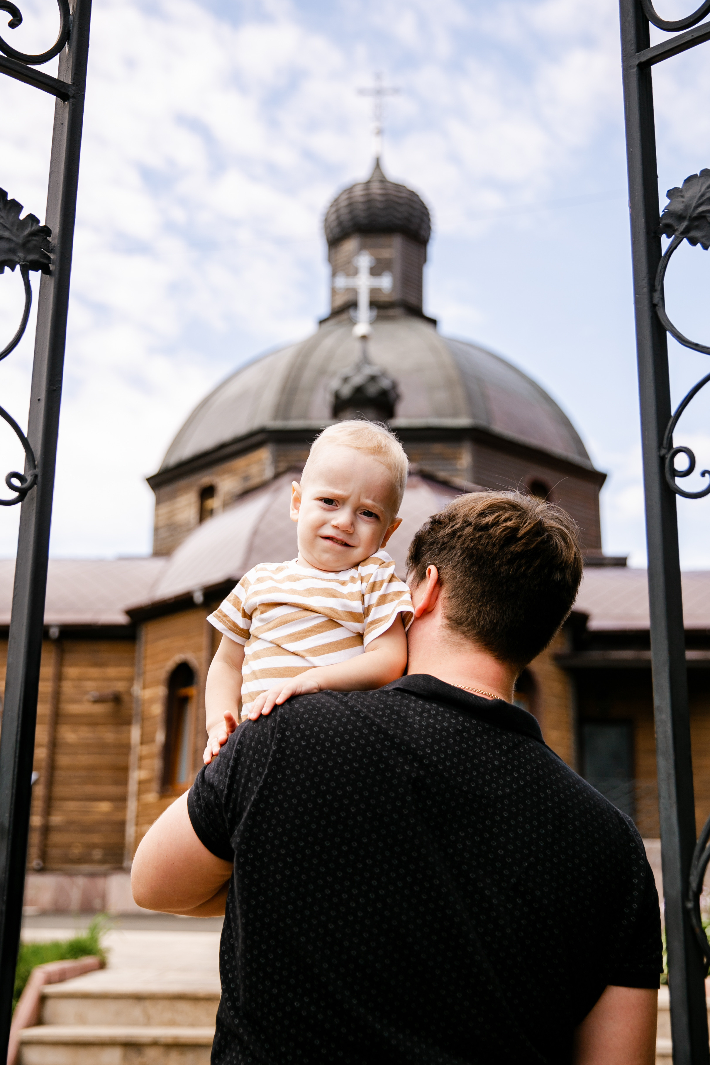 Крещение Льва, Симеоно-Верхотурский храм, г. Уфа. Семейные и детские съемки в Уфе