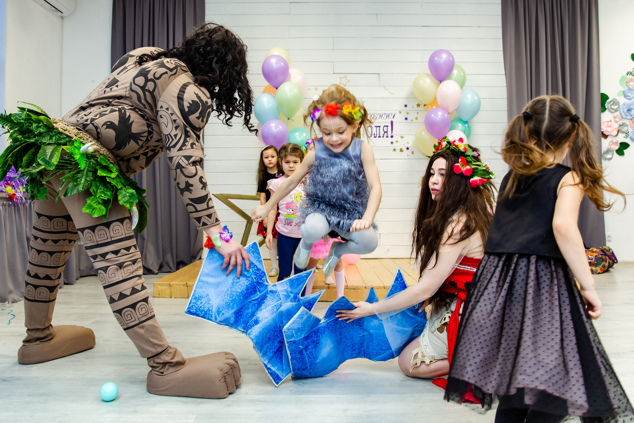 День рождения Оли. Студия StarLoft. Семейные и детские съемки в Уфе