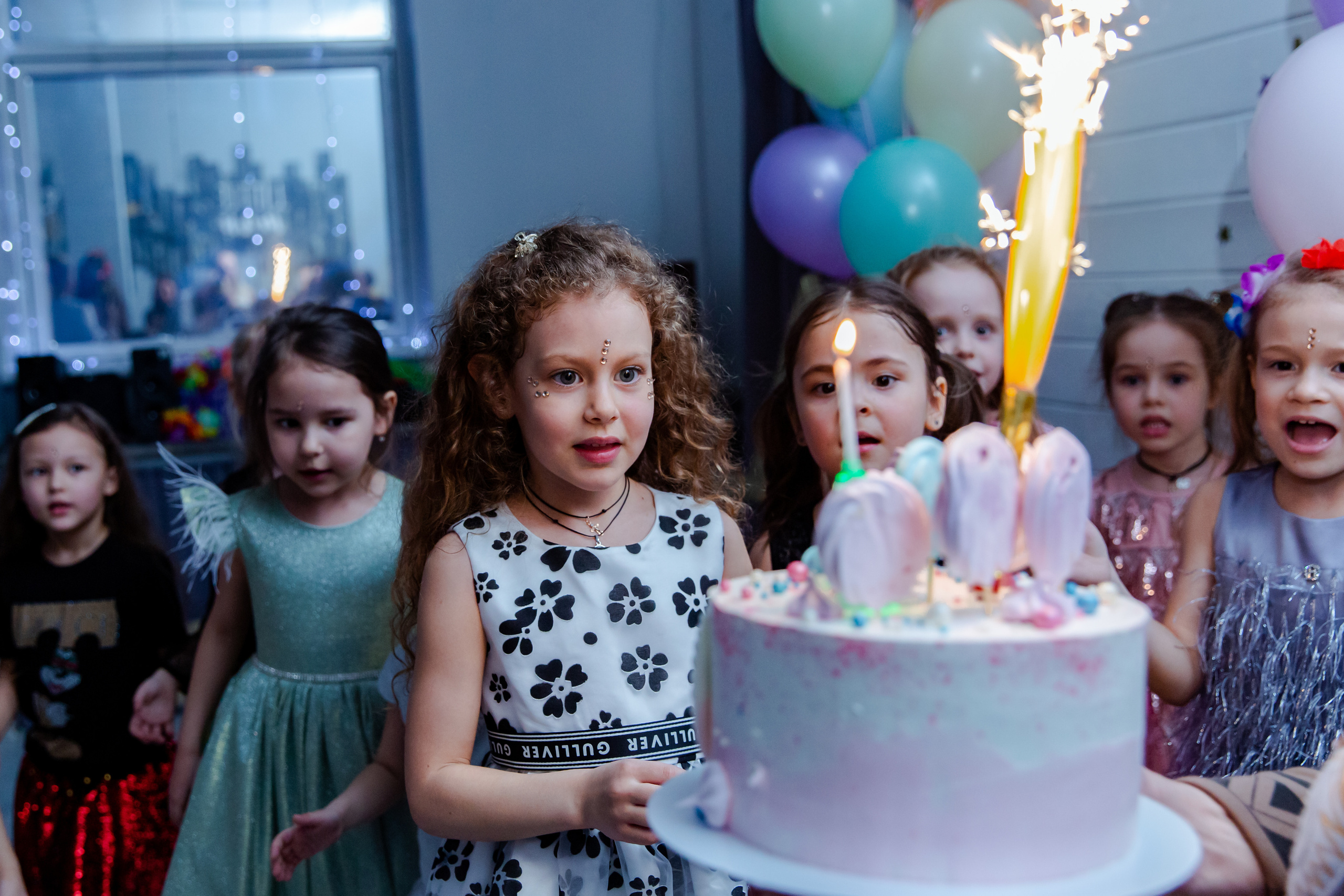День рождения Оли. Студия StarLoft. Семейные и детские съемки в Уфе