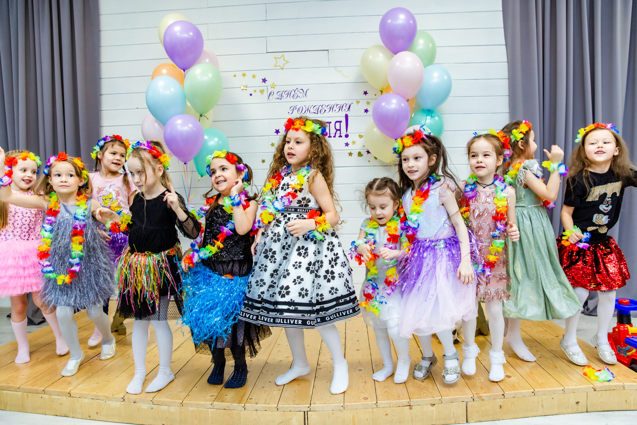 День рождения Оли. Студия StarLoft. Семейные и детские съемки в Уфе