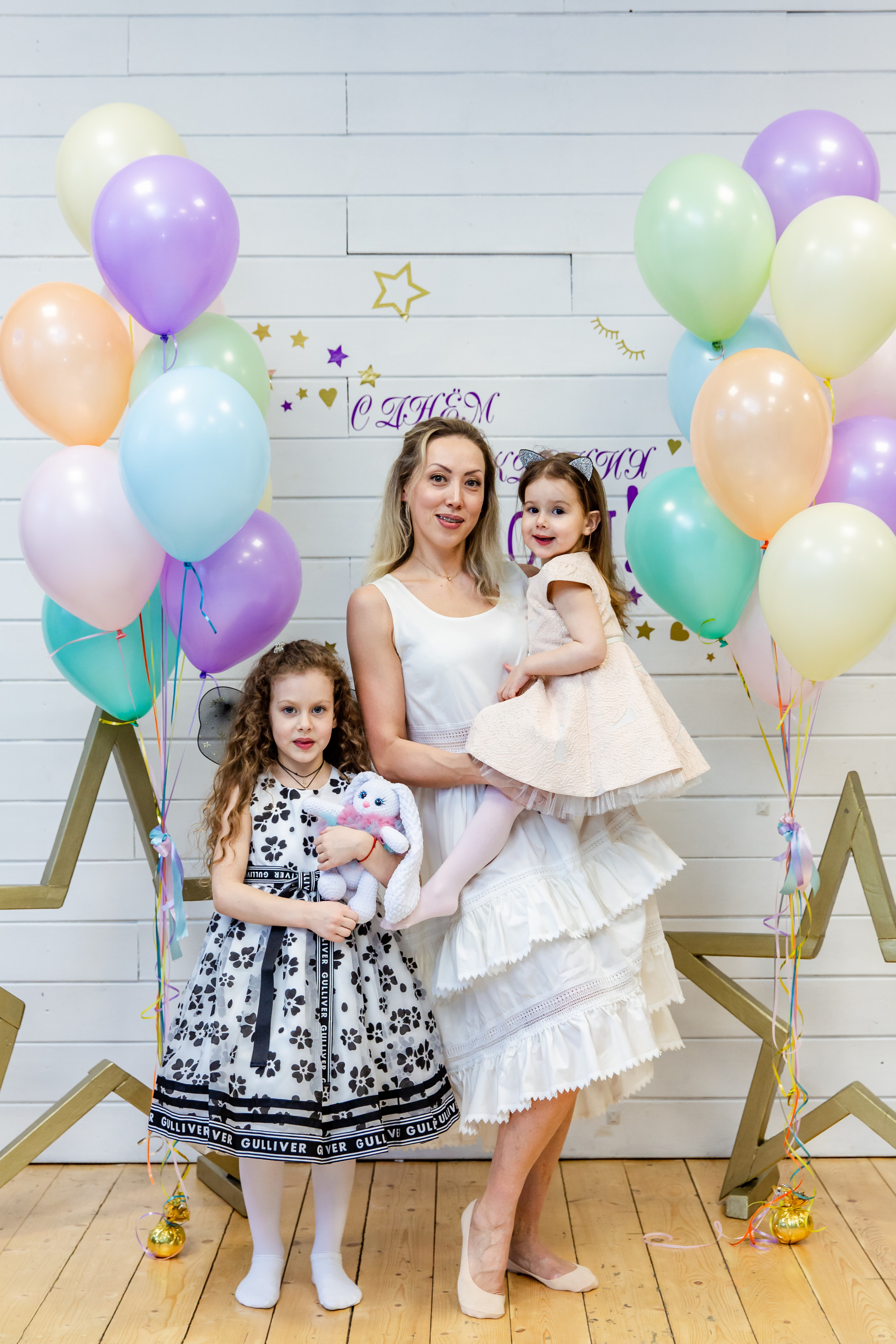 День рождения Оли. Студия StarLoft. Семейные и детские съемки в Уфе