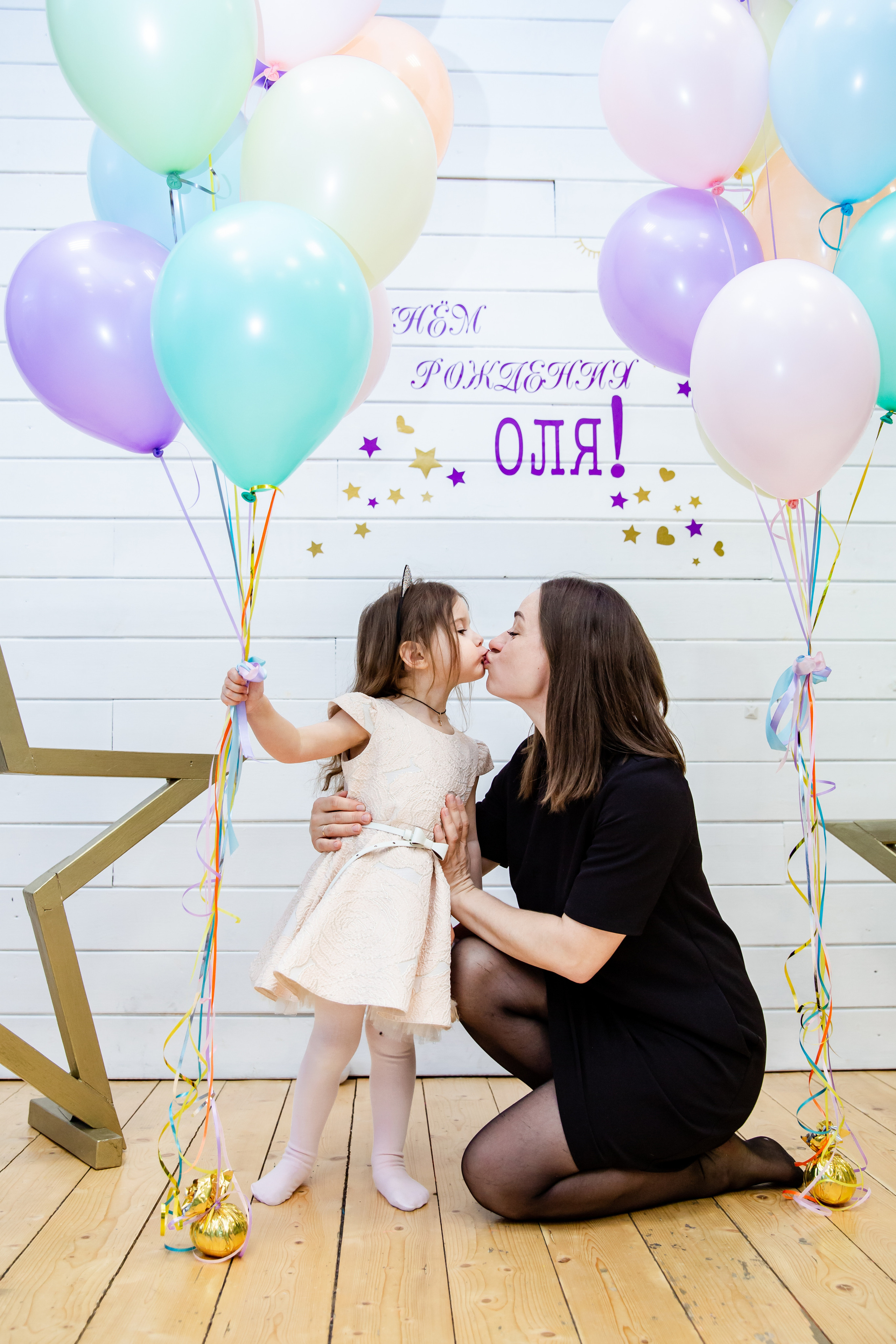 День рождения Оли. Студия StarLoft. Семейные и детские съемки в Уфе