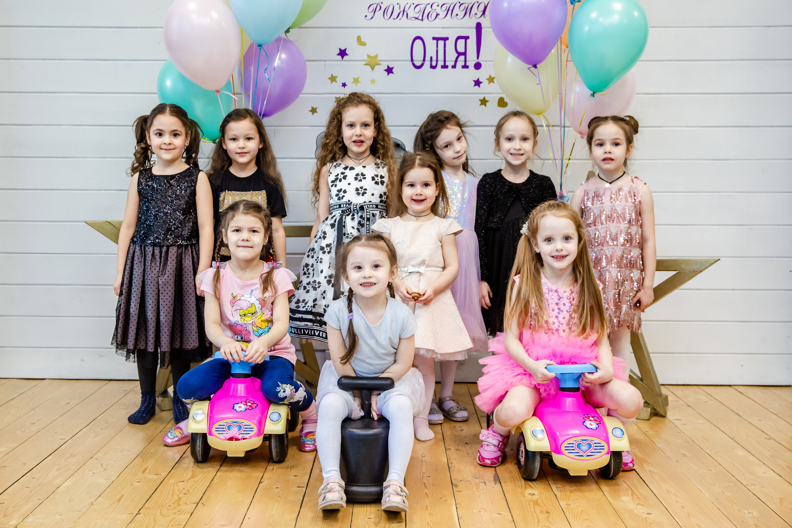 День рождения Оли. Студия StarLoft. Семейные и детские съемки в Уфе